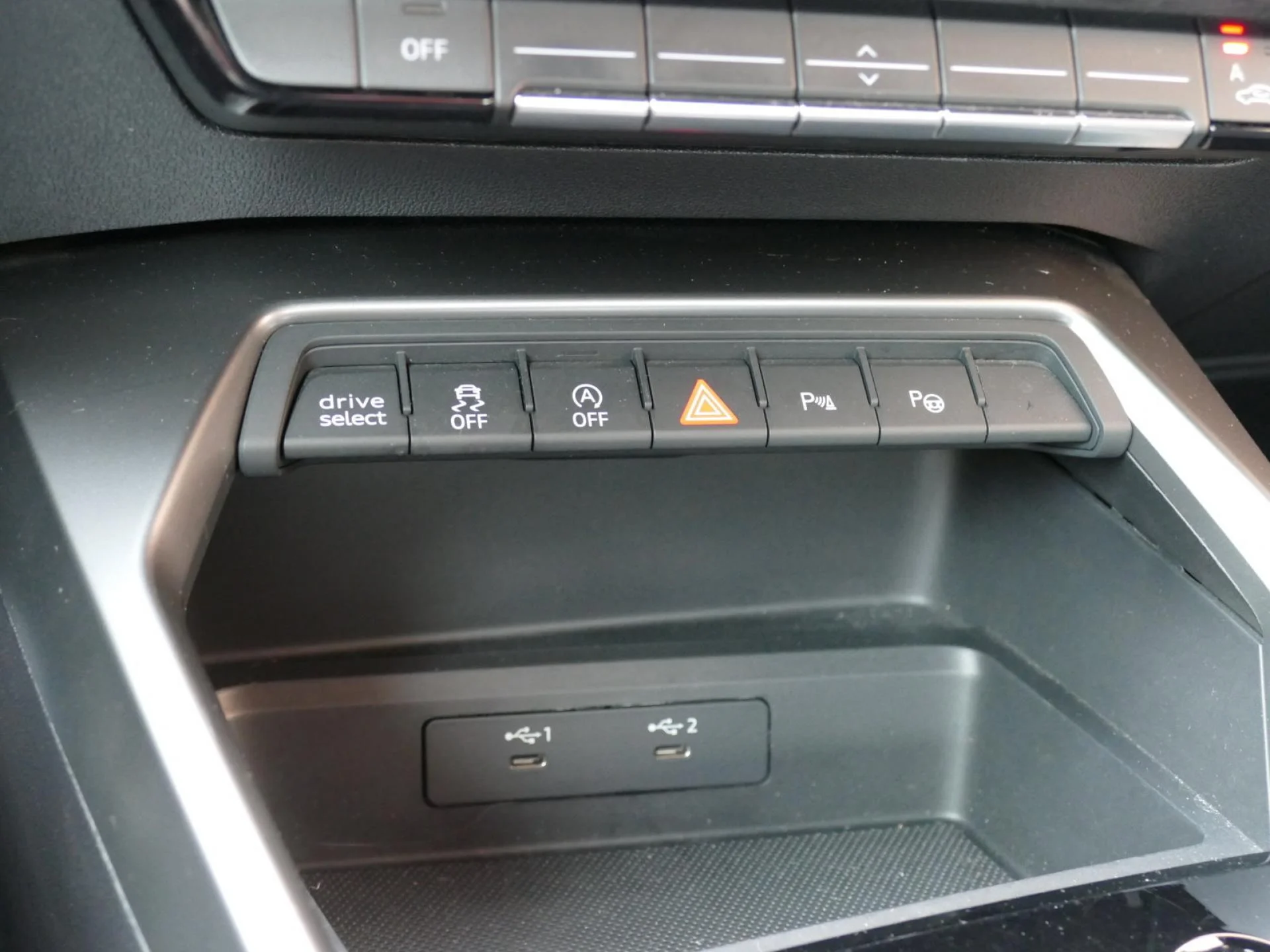 AUDI A3 berline - Miniature 19 sur 33 - Cliquer pour voir cette photo