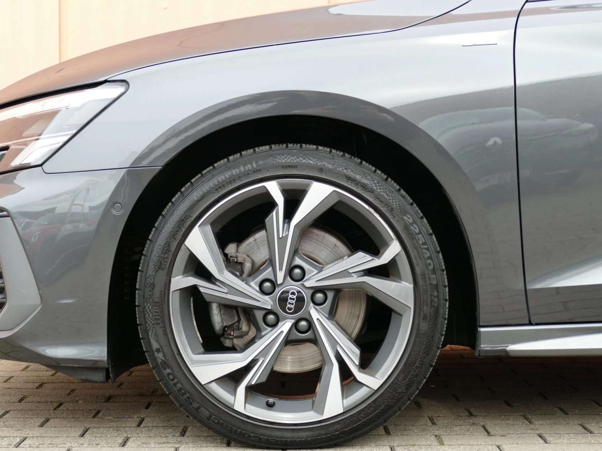 AUDI A3 berline - Miniature 32 sur 33 - Cliquer pour voir cette photo