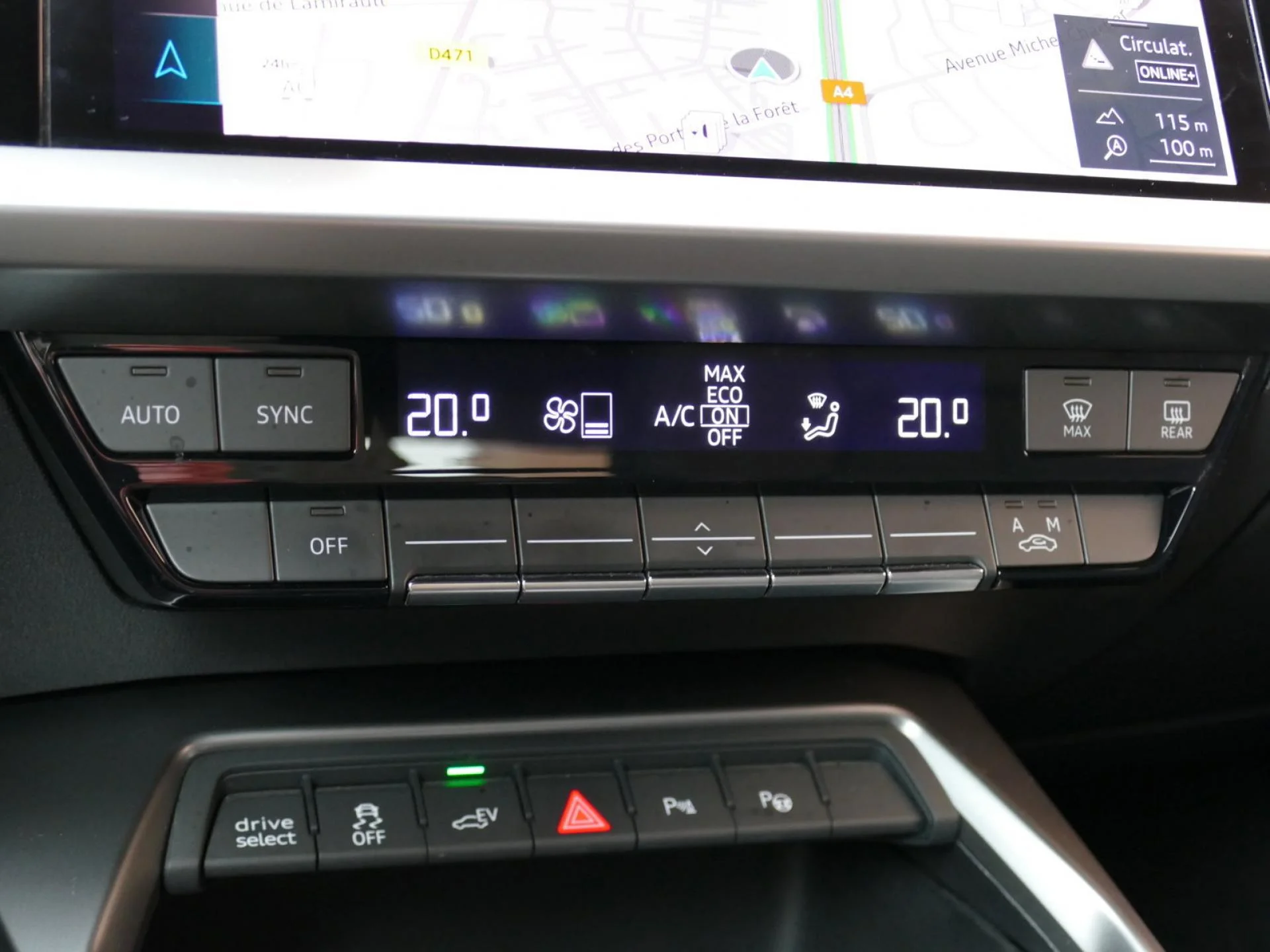 AUDI A3 SPORTBACK - Miniature 14 sur 34 - Cliquer pour voir cette photo
