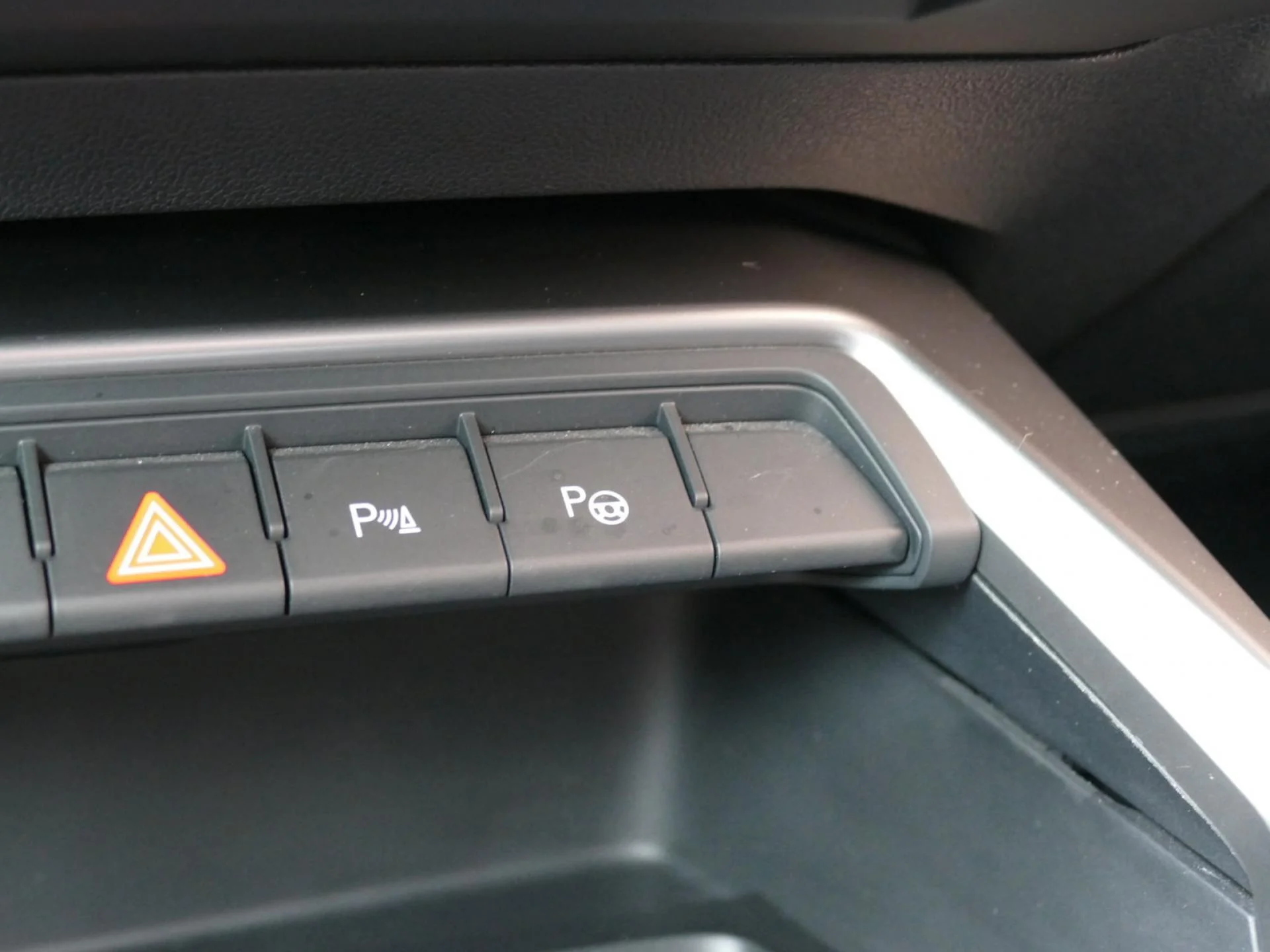 AUDI A3 SPORTBACK - Miniature 20 sur 34 - Cliquer pour voir cette photo