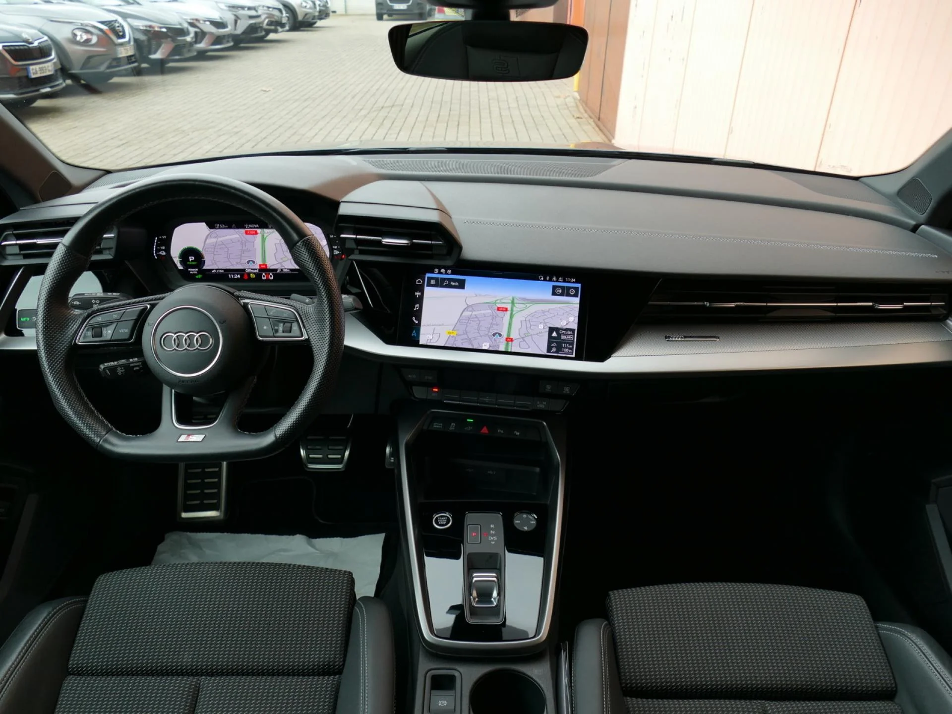 AUDI A3 SPORTBACK - Miniature 5 sur 34 - Cliquer pour voir cette photo