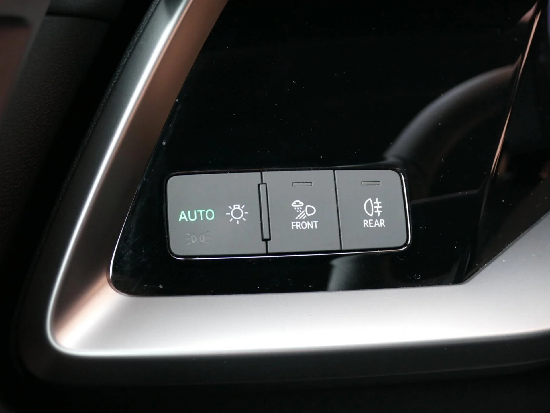 AUDI A3 SPORTBACK - Miniature 21 sur 34 - Cliquer pour voir cette photo