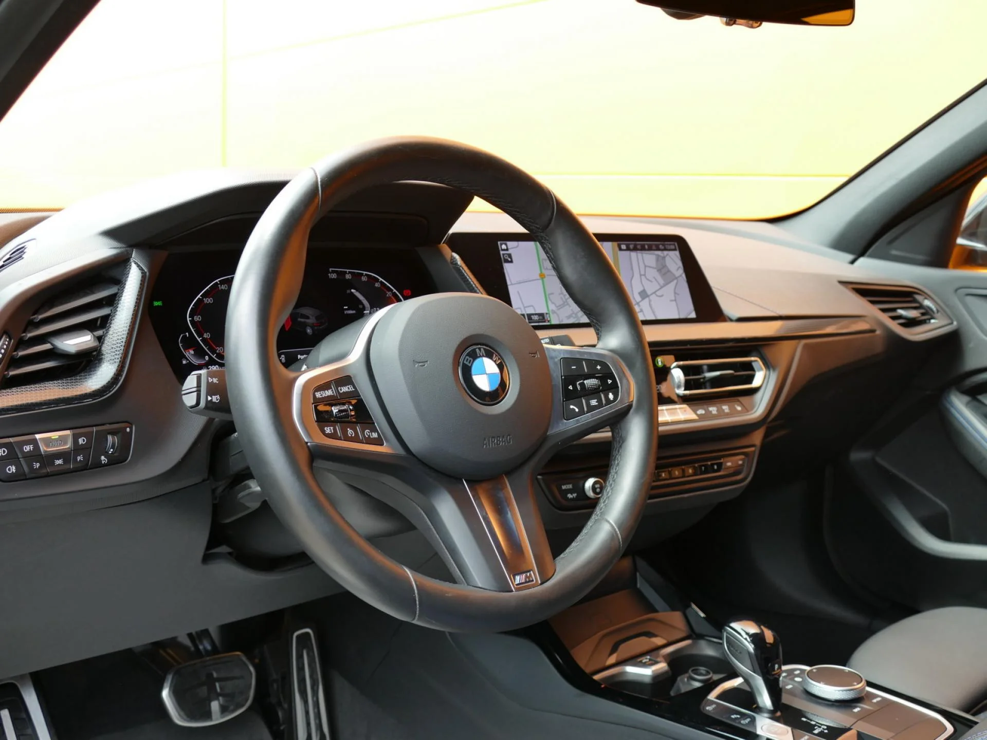 BMW SERIE 1 - Miniature 16 sur 36 - Cliquer pour voir cette photo