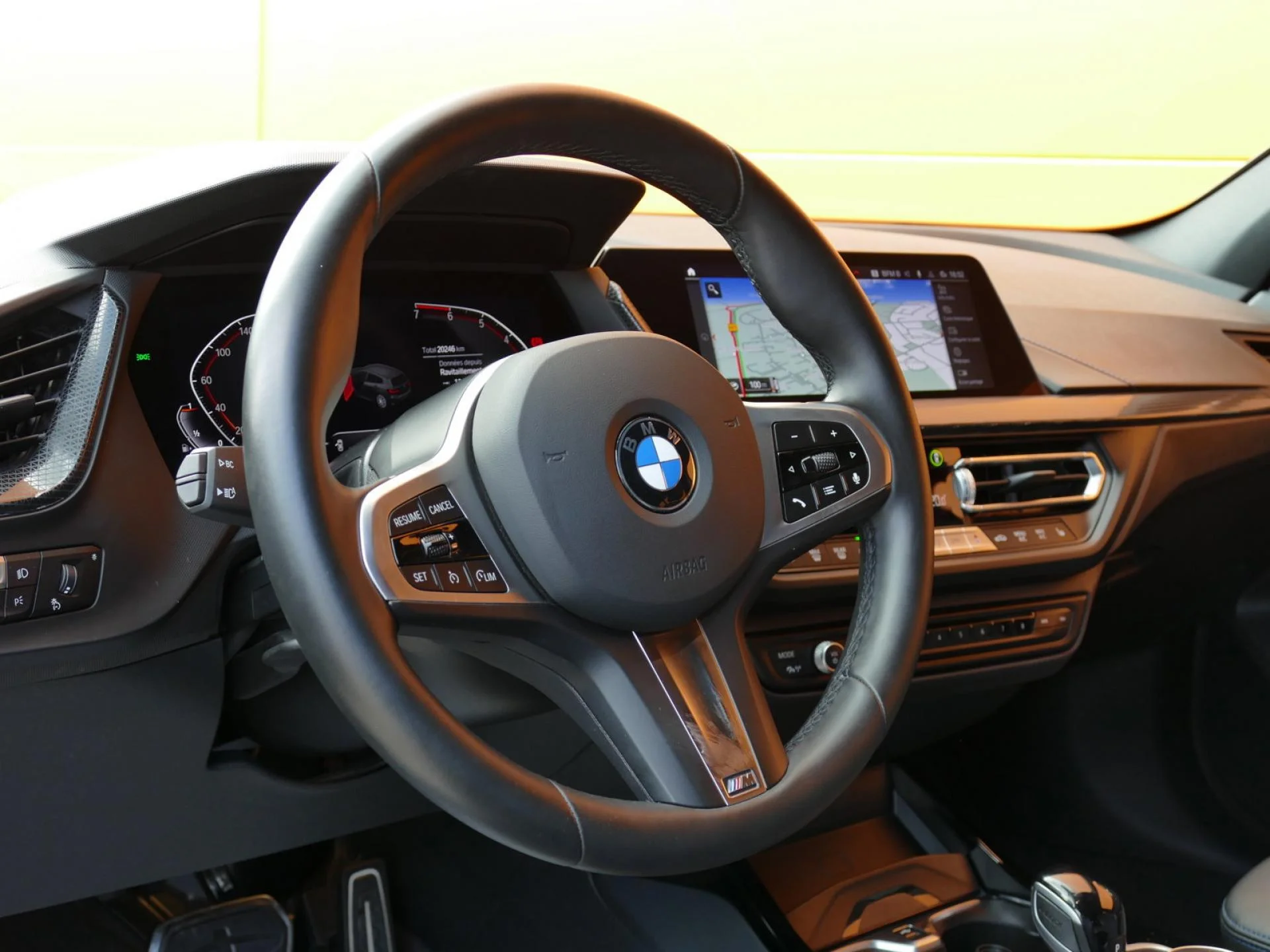 BMW SERIE 1 - Miniature 16 sur 35 - Cliquer pour voir cette photo