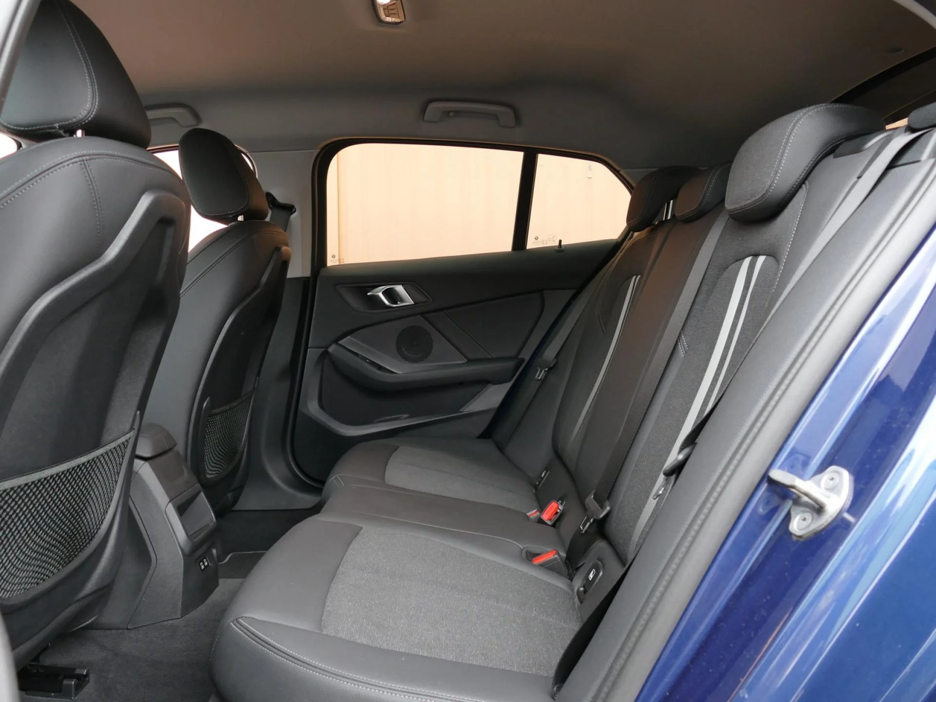 BMW SERIE 1 - Miniature 7 sur 32 - Cliquer pour voir cette photo