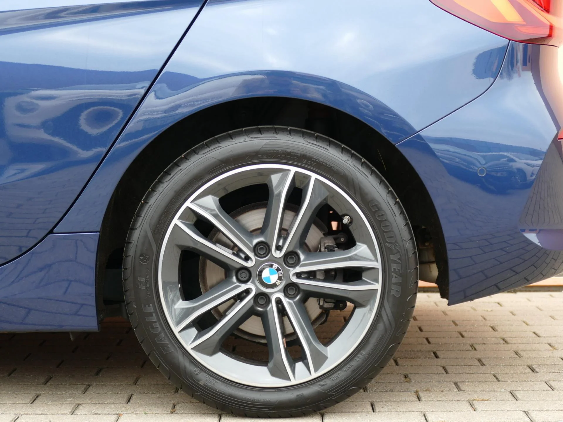 BMW SERIE 1 - Miniature 30 sur 32 - Cliquer pour voir cette photo