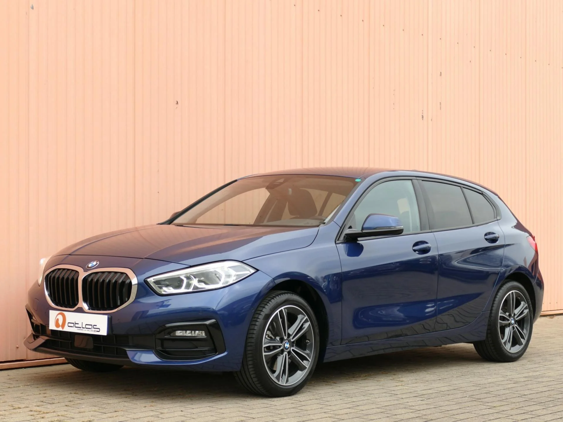 BMW SERIE 1 - Miniature 31 sur 32 - Cliquer pour voir cette photo
