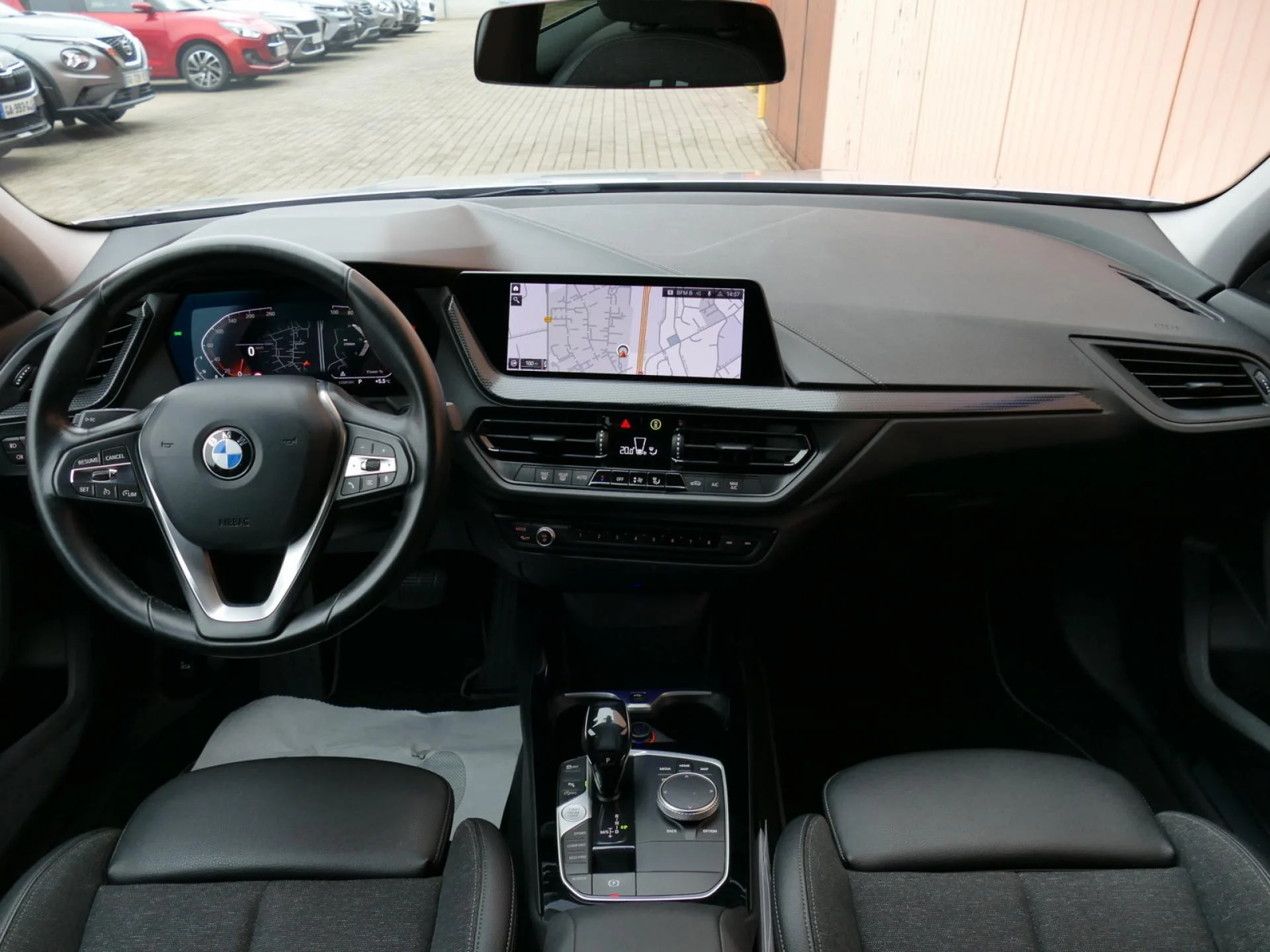 BMW SERIE 1 - Miniature 5 sur 32 - Cliquer pour voir cette photo