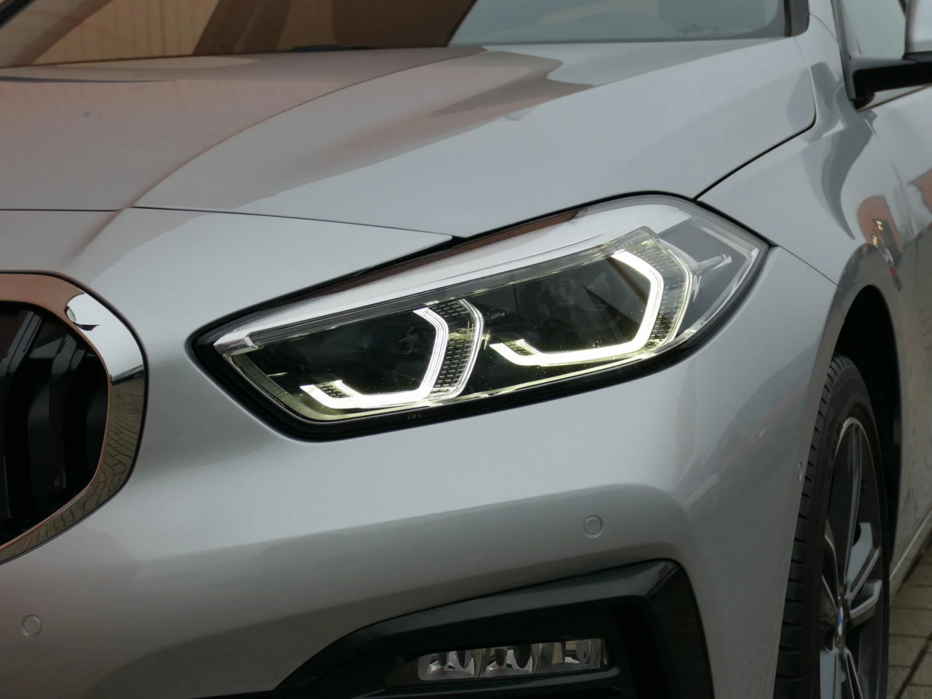 BMW SERIE 1 - Miniature 27 sur 32 - Cliquer pour voir cette photo