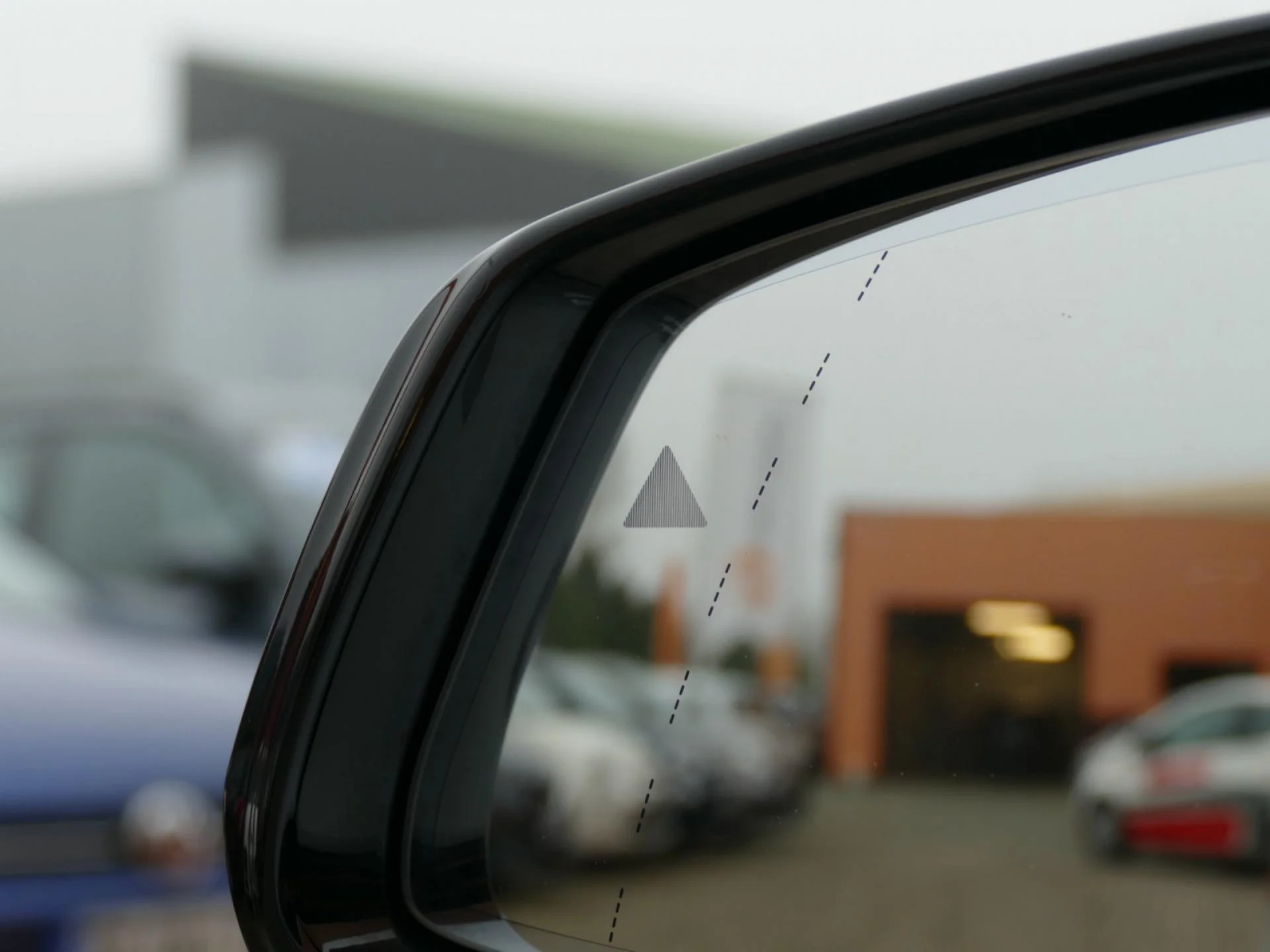BMW SERIE 1 - Miniature 25 sur 32 - Cliquer pour voir cette photo