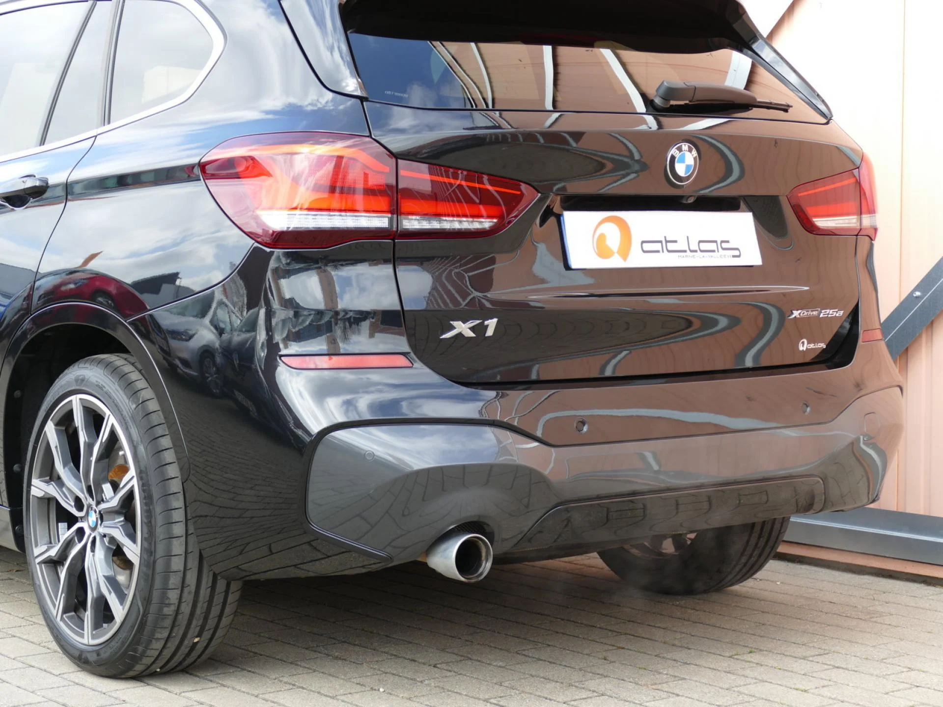 BMW X1 - Miniature 33 sur 35 - Cliquer pour voir cette photo
