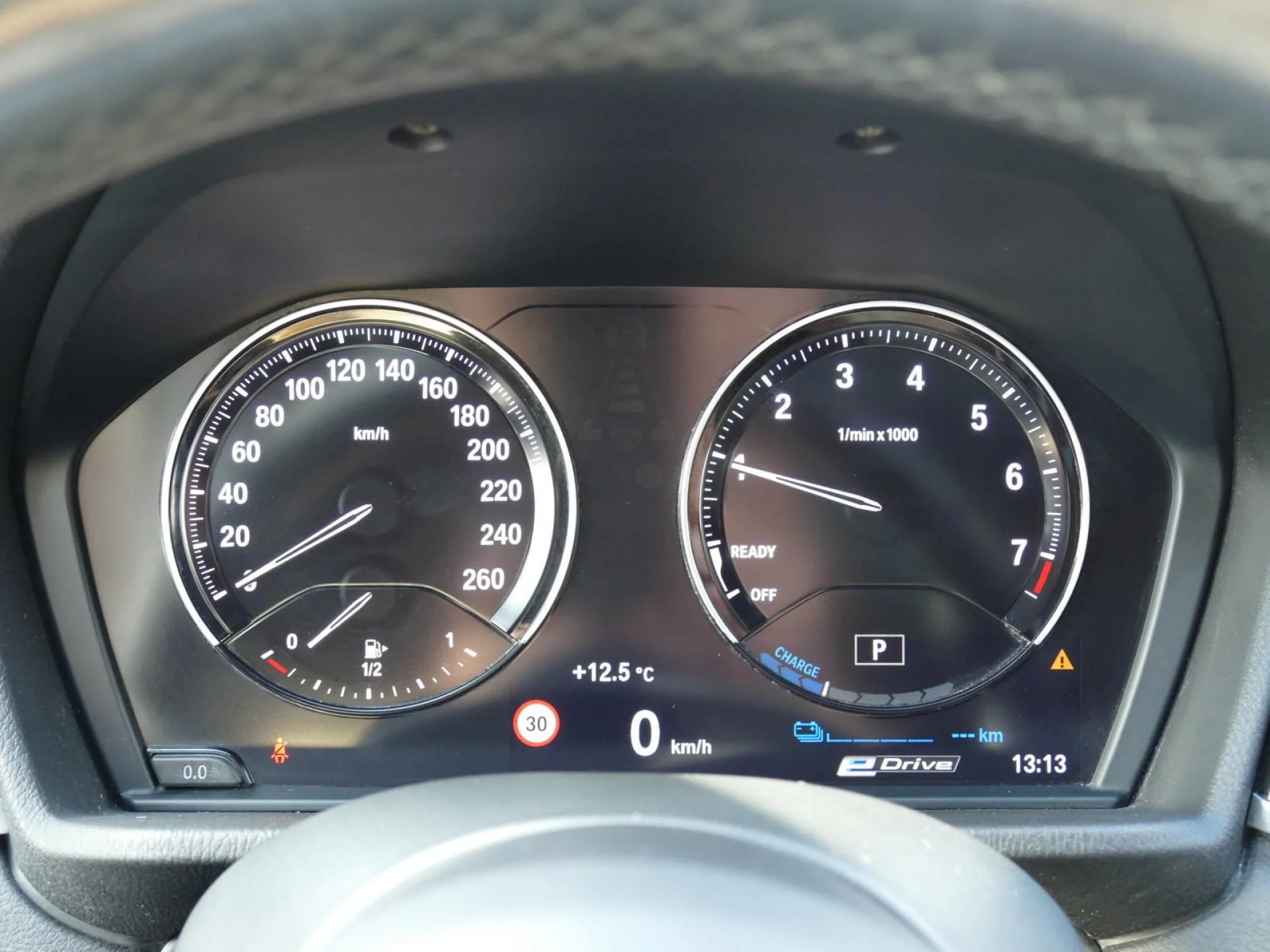 BMW X1 - Miniature 17 sur 35 - Cliquer pour voir cette photo