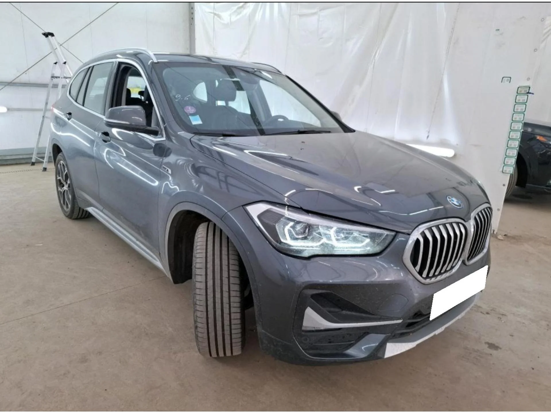 BMW X1 - Miniature 3 sur 7 - Cliquer pour voir cette photo