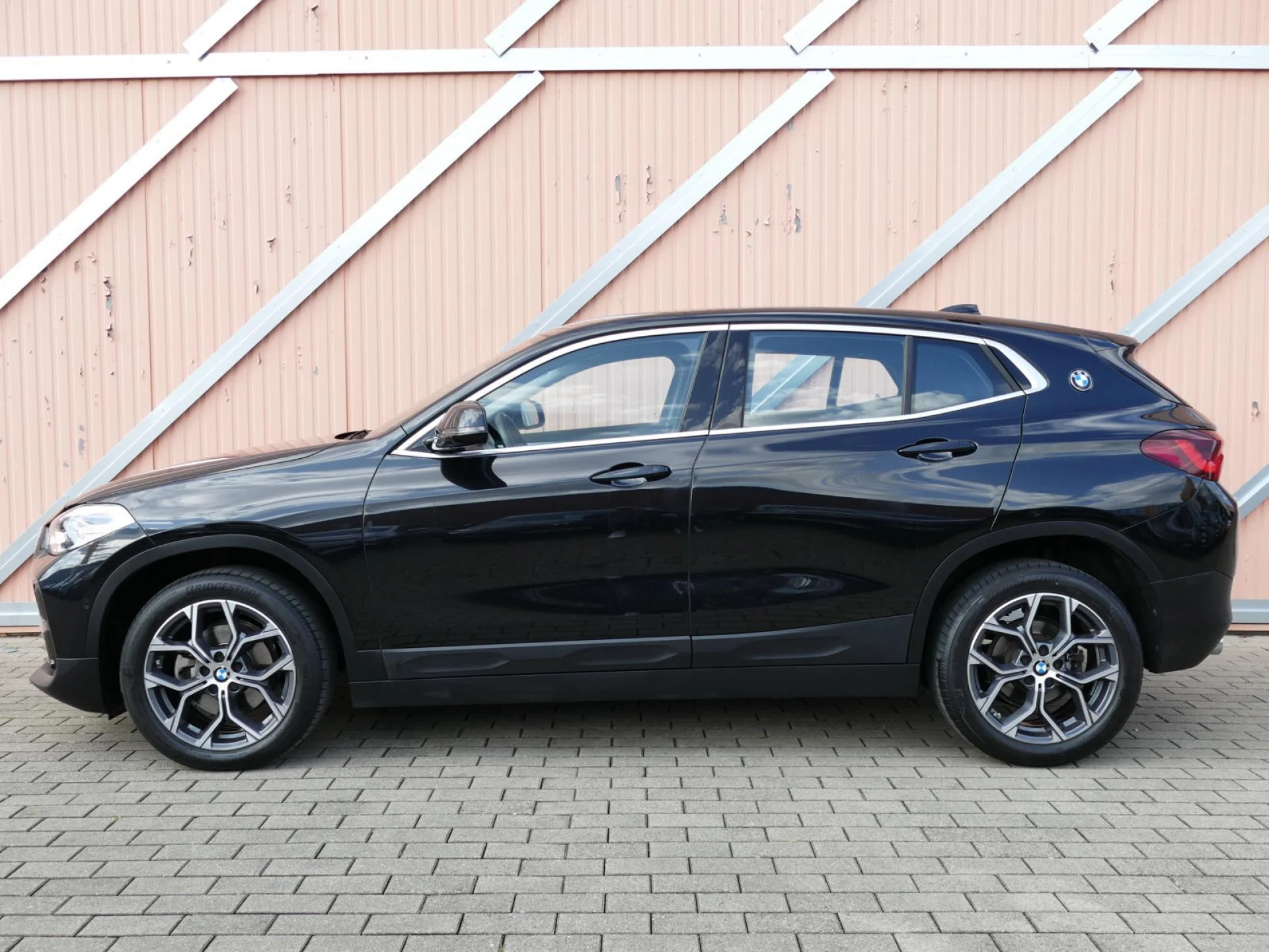 BMW X2 - Miniature 3 sur 34 - Cliquer pour voir cette photo