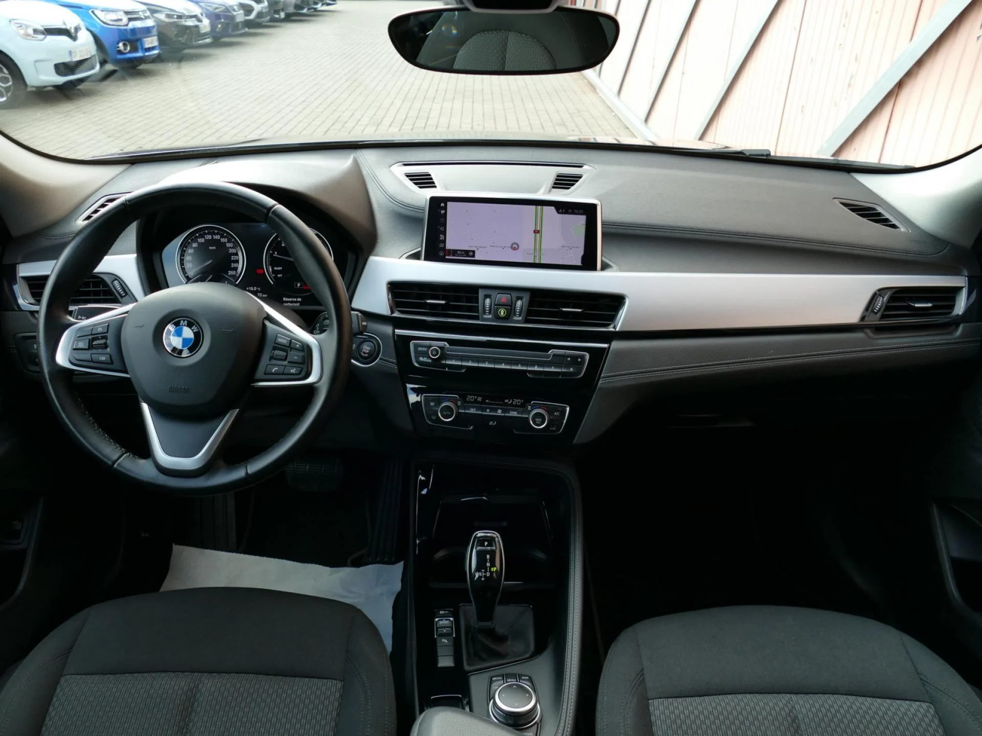 BMW X2 - Miniature 5 sur 34 - Cliquer pour voir cette photo