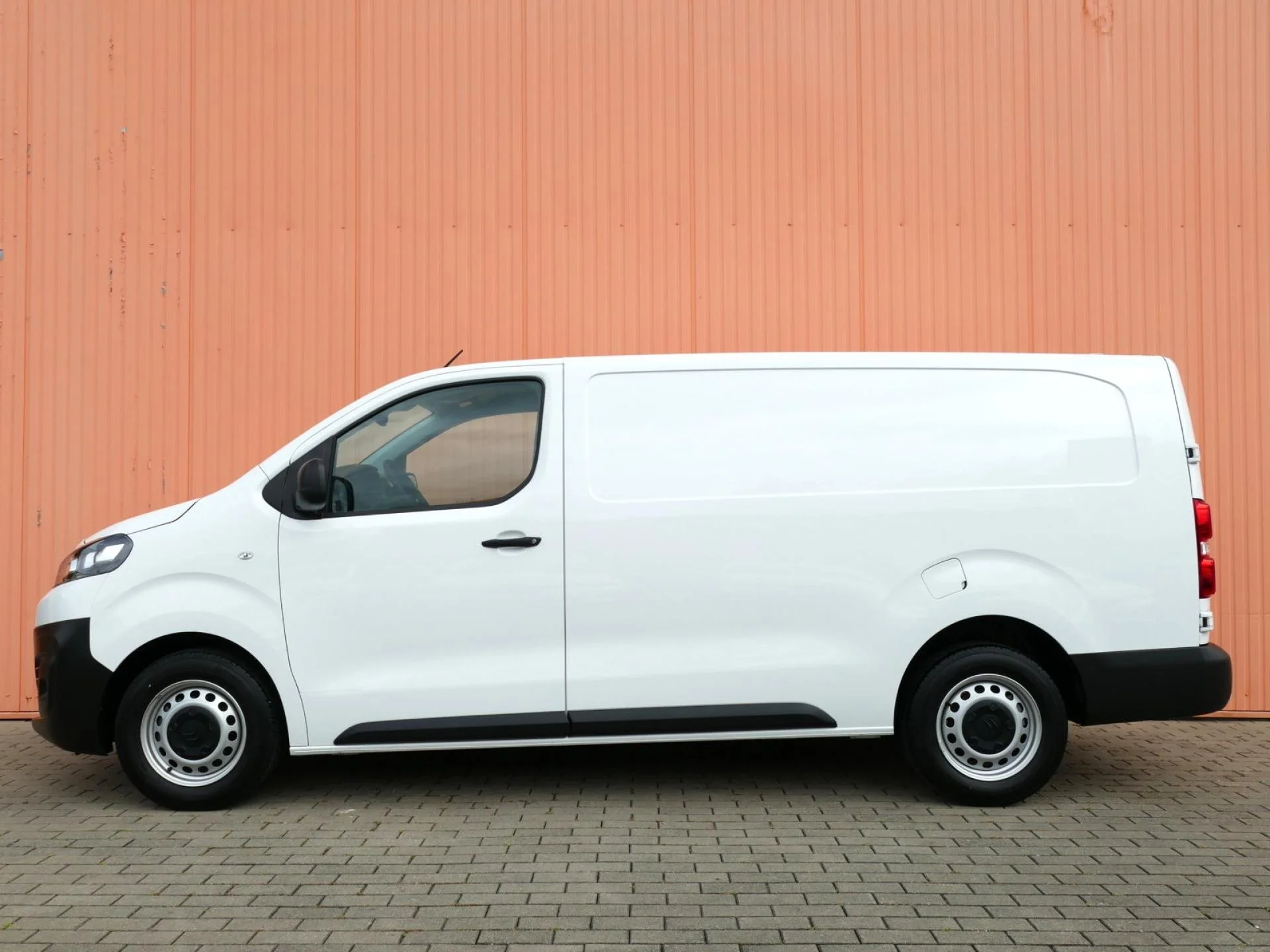 CITROEN JUMPY - Miniature 2 sur 5 - Cliquer pour voir cette photo