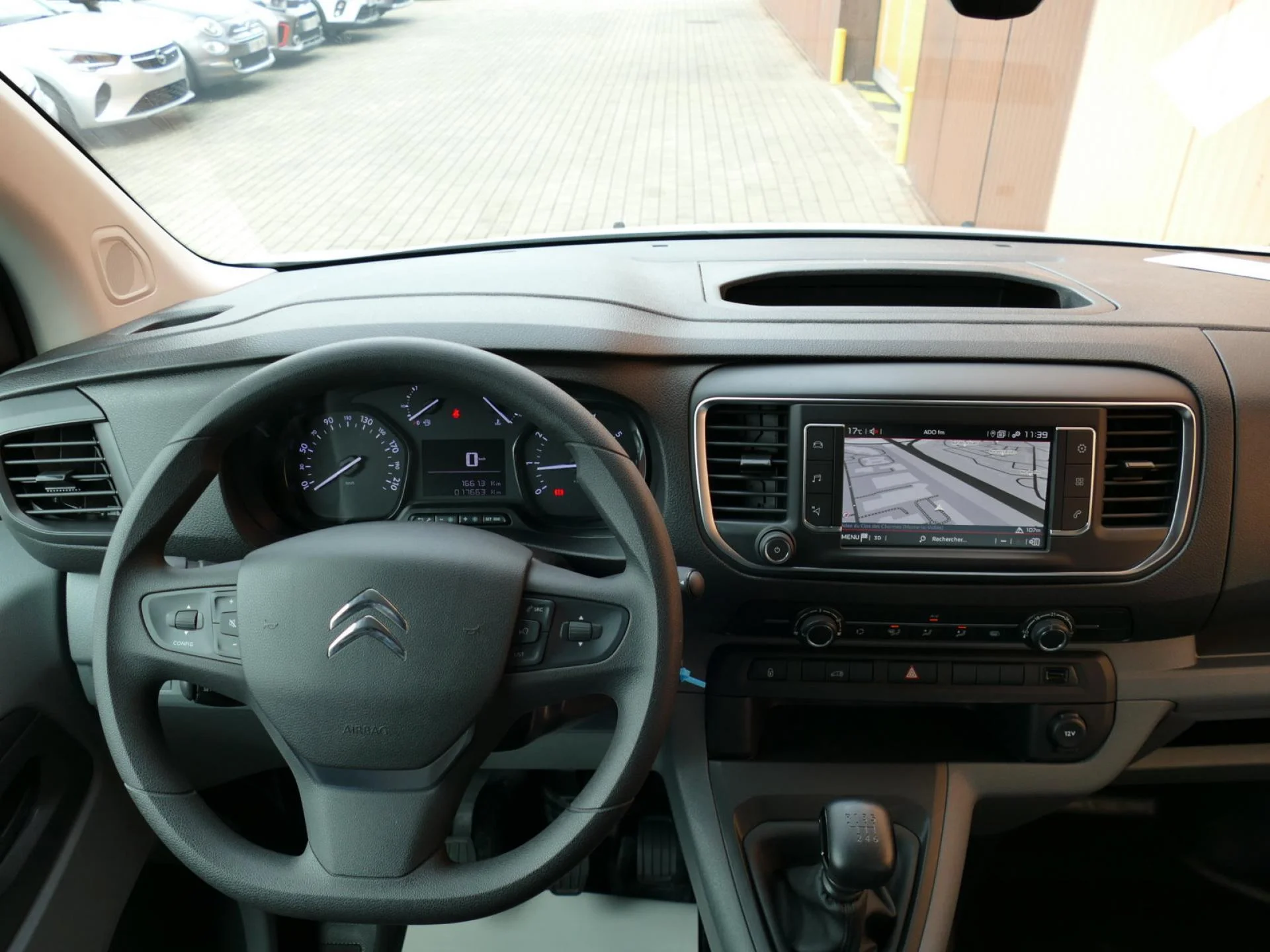CITROEN JUMPY - Miniature 3 sur 5 - Cliquer pour voir cette photo
