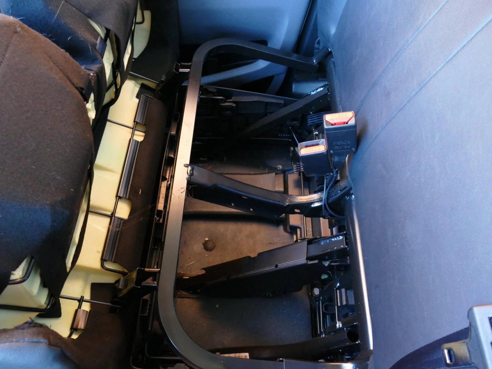 CITROEN JUMPY - Miniature 13 sur 24 - Cliquer pour voir cette photo