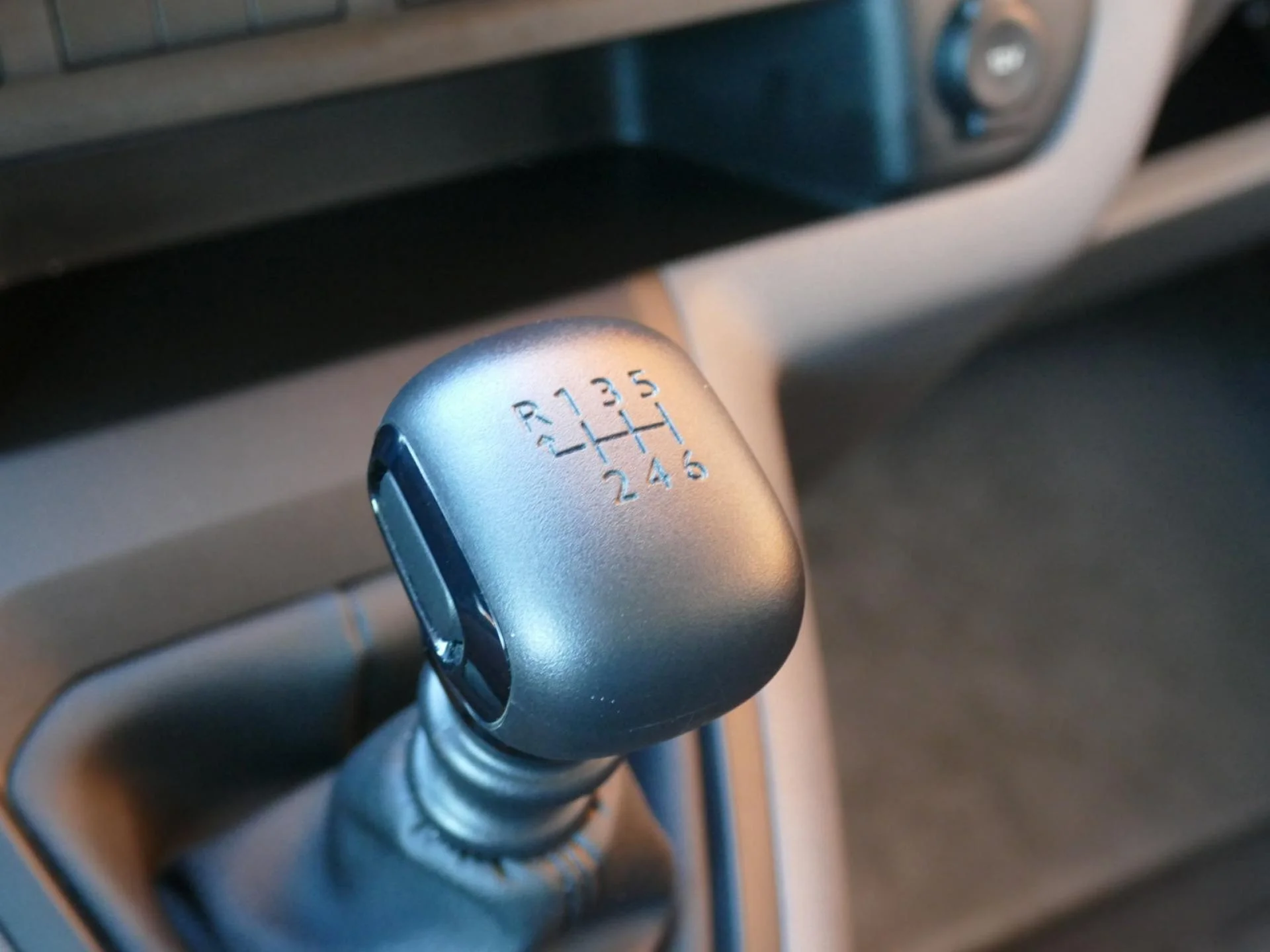 CITROEN JUMPY - Miniature 12 sur 24 - Cliquer pour voir cette photo
