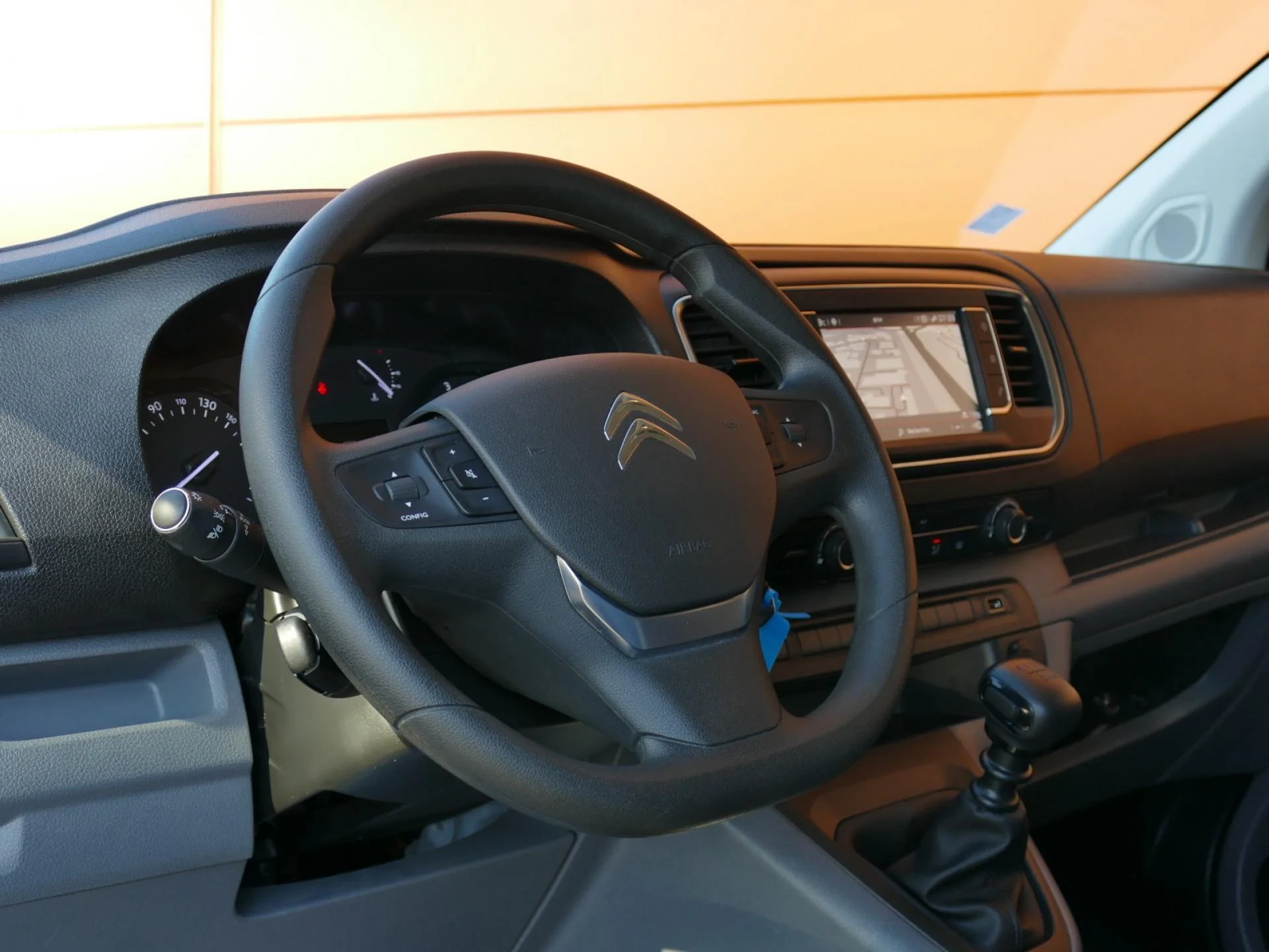 CITROEN JUMPY - Miniature 10 sur 24 - Cliquer pour voir cette photo
