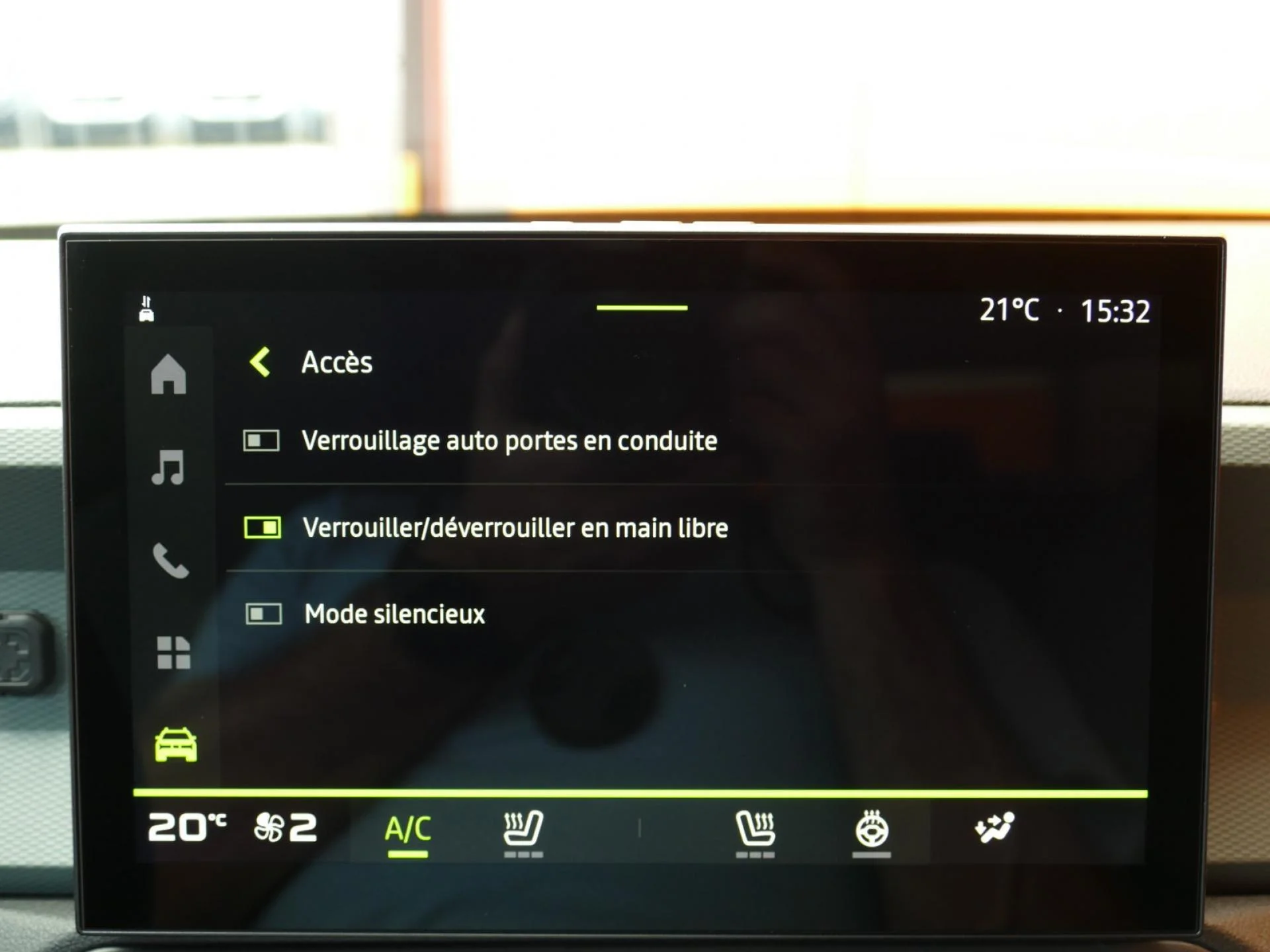 DACIA DUSTER - Miniature 14 sur 36 - Cliquer pour voir cette photo