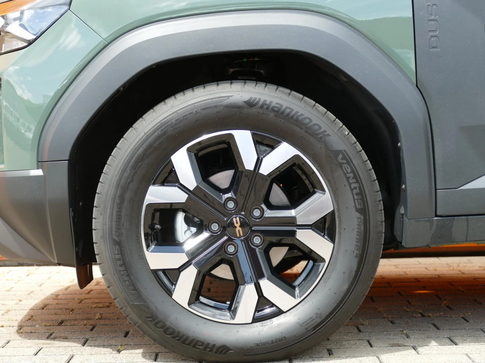 DACIA DUSTER - Miniature 35 sur 36 - Cliquer pour voir cette photo
