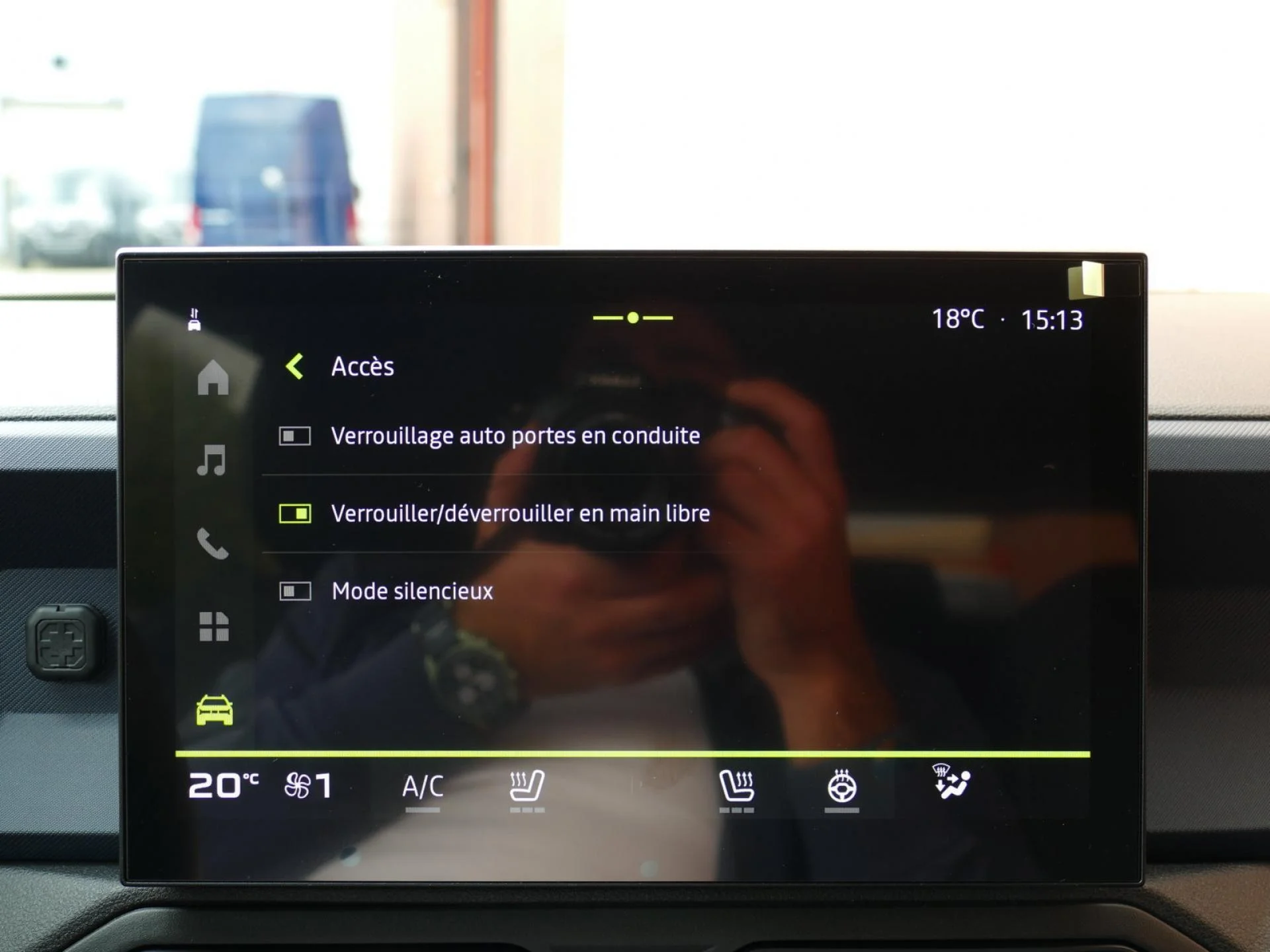 DACIA DUSTER - Miniature 11 sur 26 - Cliquer pour voir cette photo