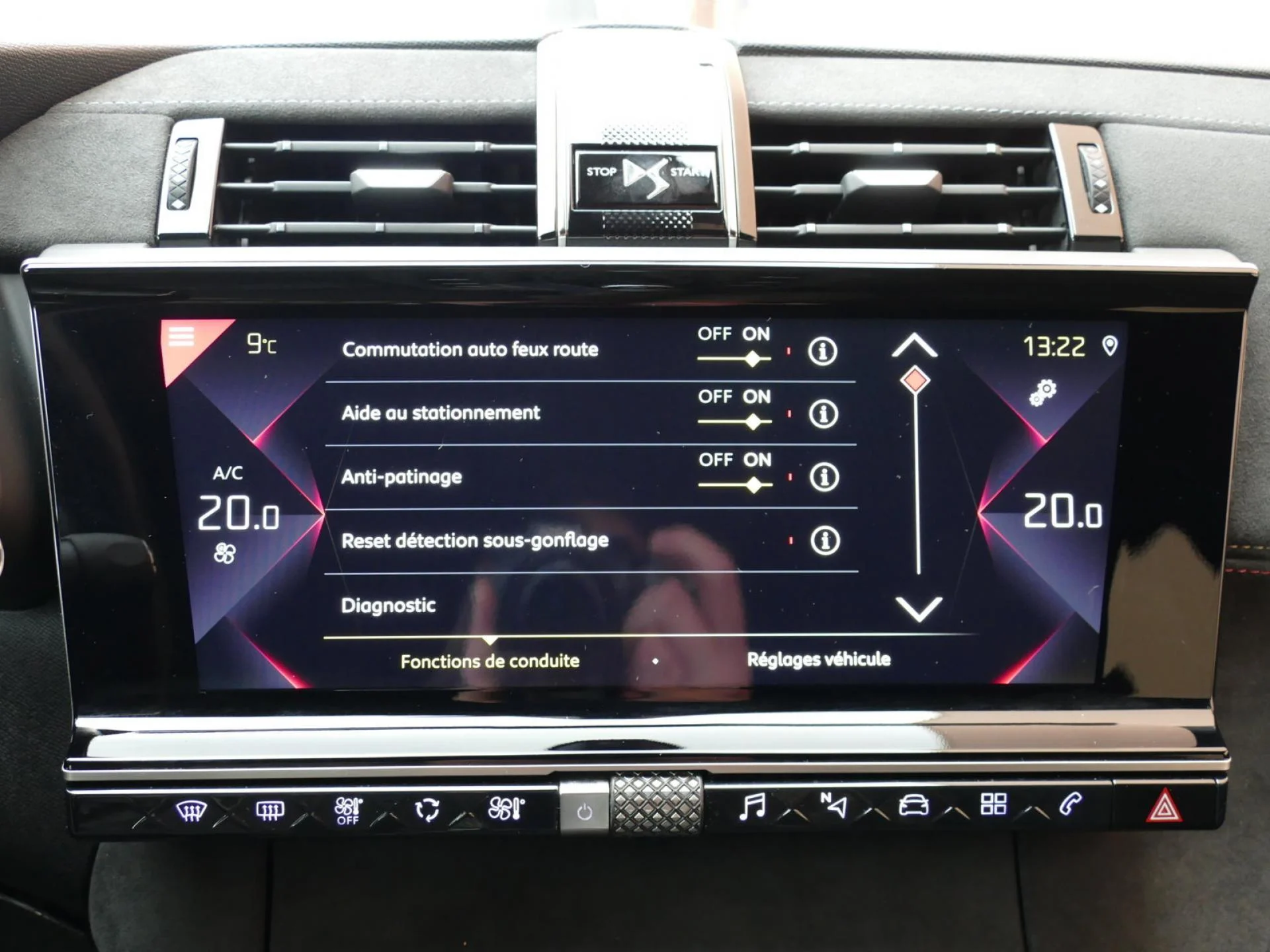 DS DS 7 CROSSBACK - Miniature 7 sur 20 - Cliquer pour voir cette photo
