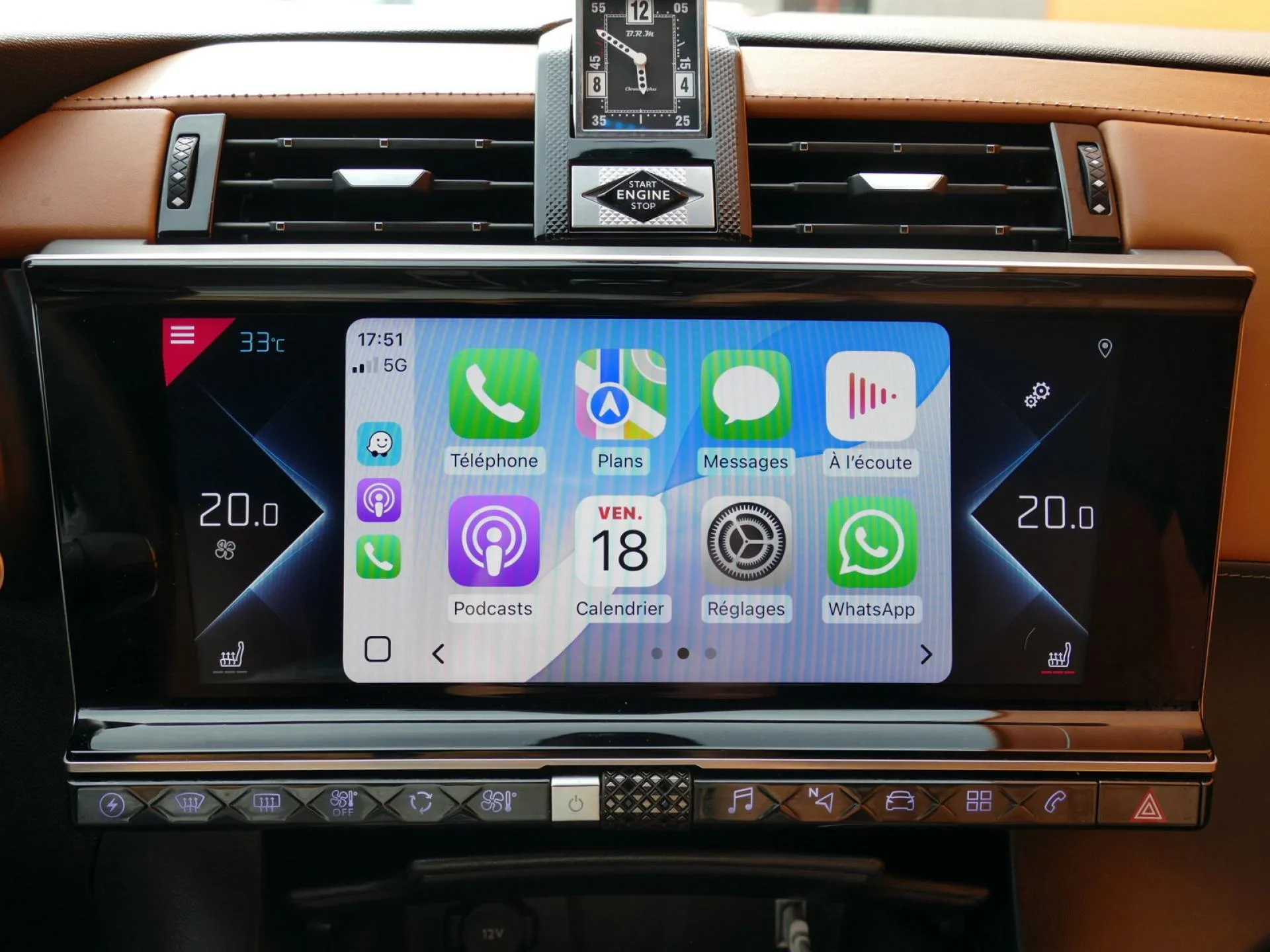 DS DS 7 CROSSBACK - Miniature 16 sur 34 - Cliquer pour voir cette photo
