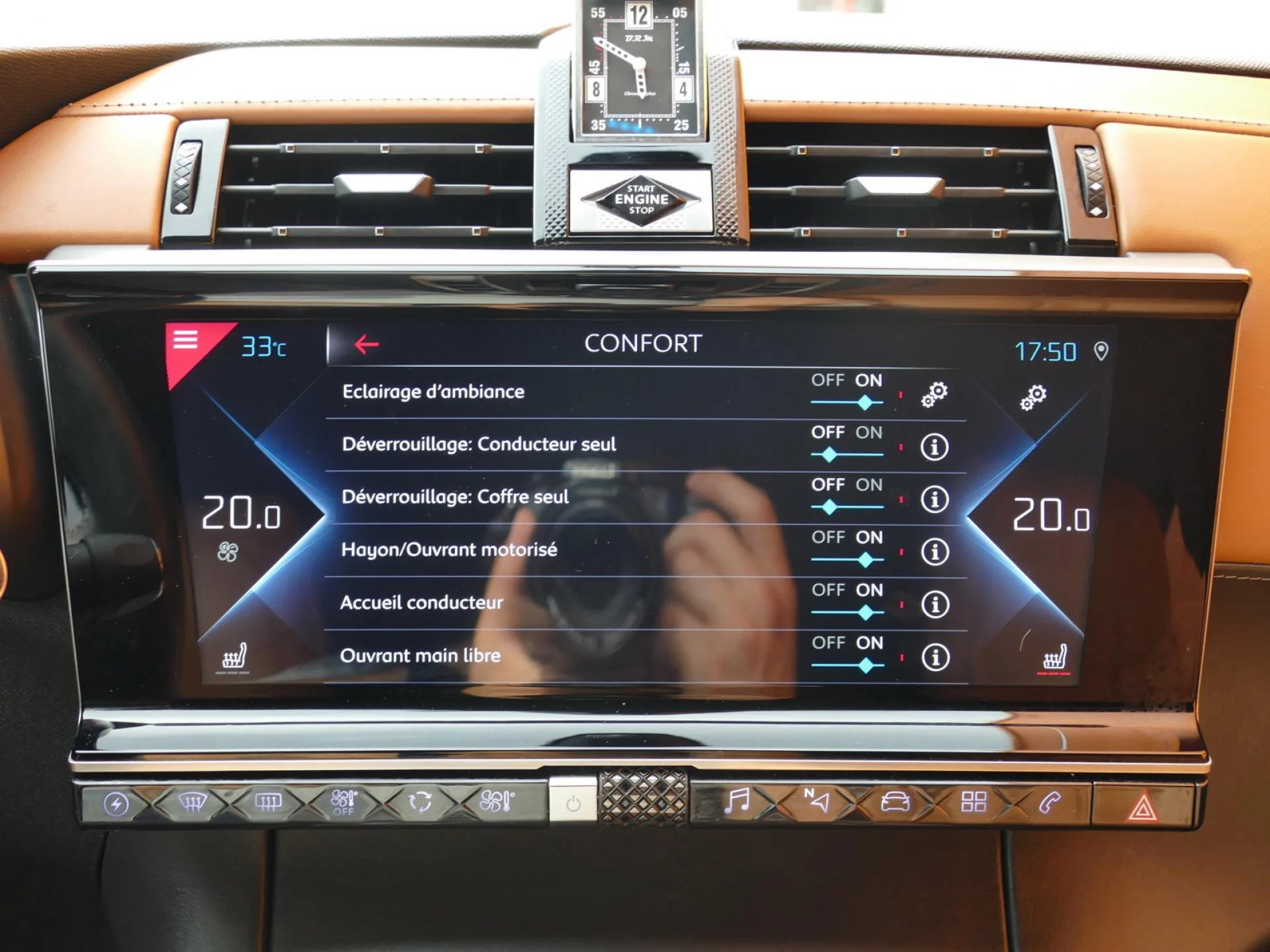 DS DS 7 CROSSBACK - Miniature 13 sur 34 - Cliquer pour voir cette photo