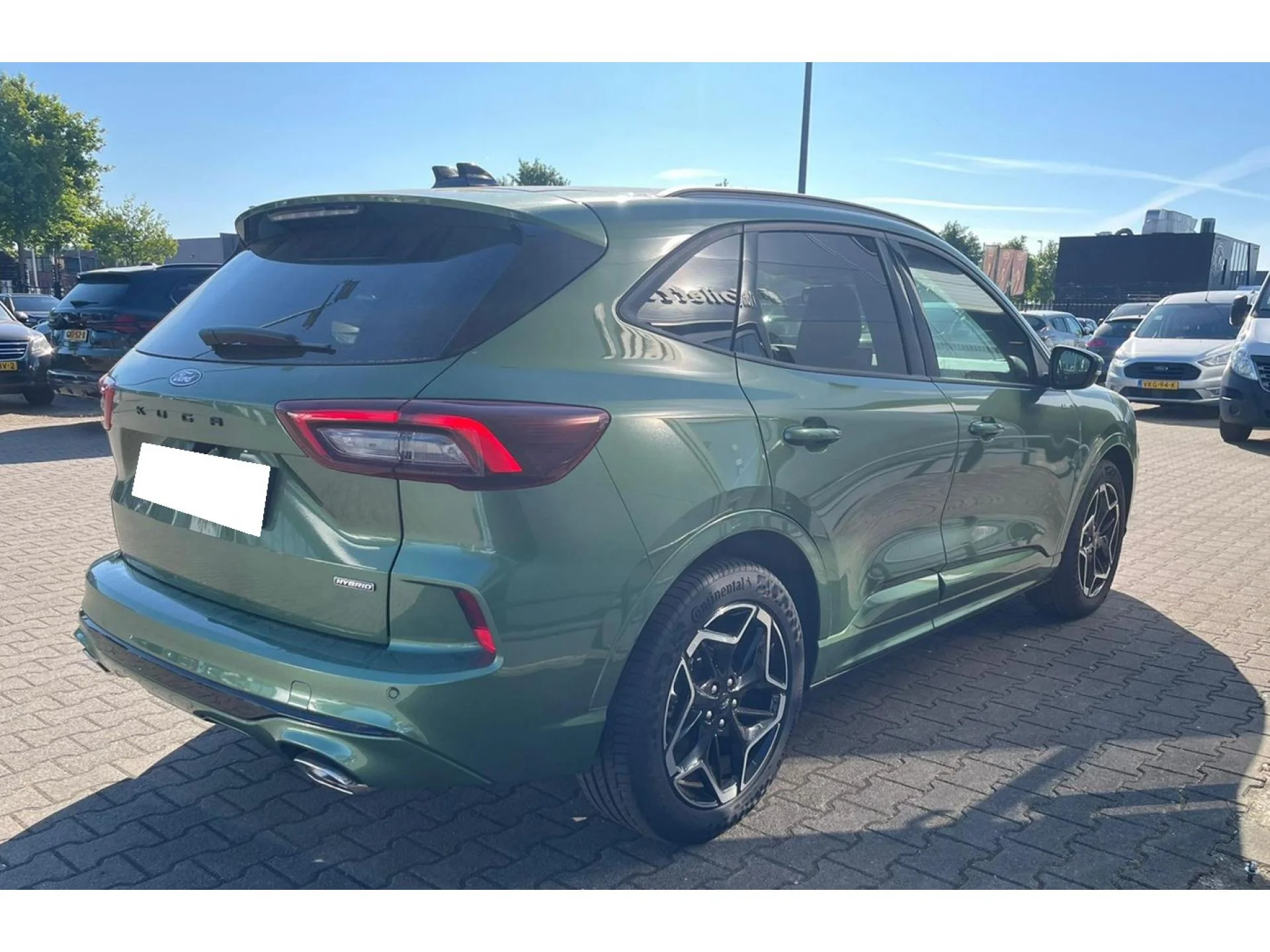 FORD KUGA - Miniature 3 sur 6 - Cliquer pour voir cette photo