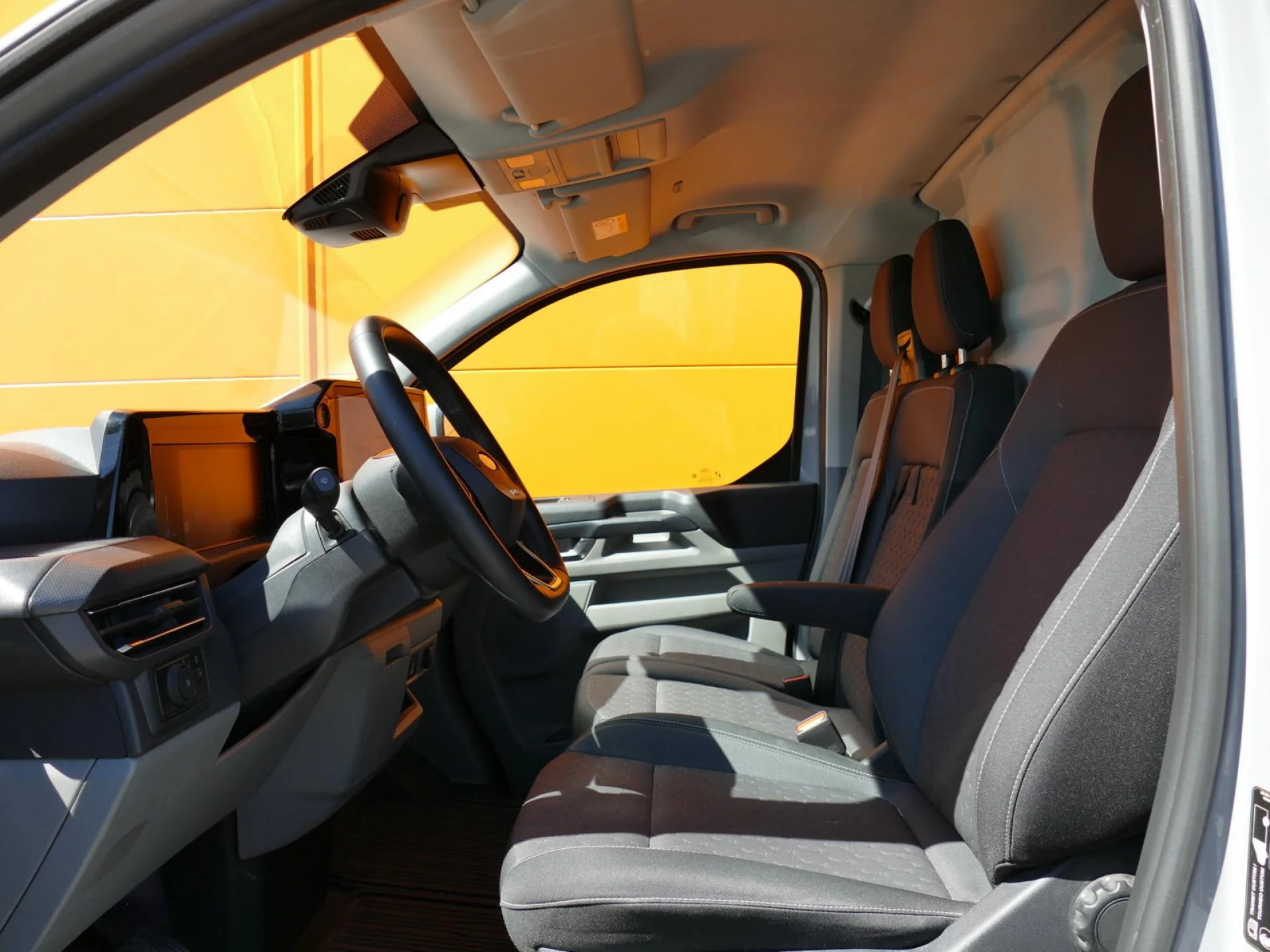 FORD TRANSIT CUSTOM - Miniature 6 sur 37 - Cliquer pour voir cette photo