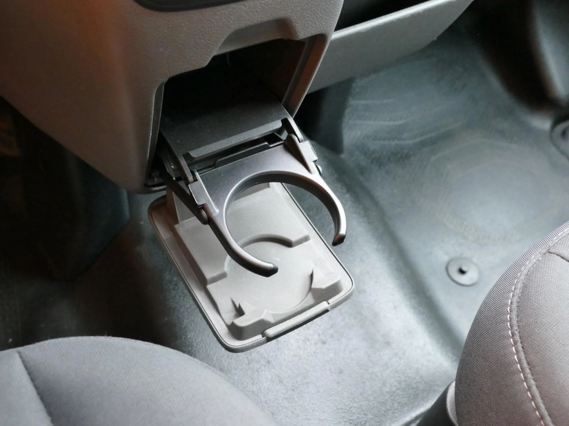 FORD TRANSIT - Miniature 23 sur 33 - Cliquer pour voir cette photo