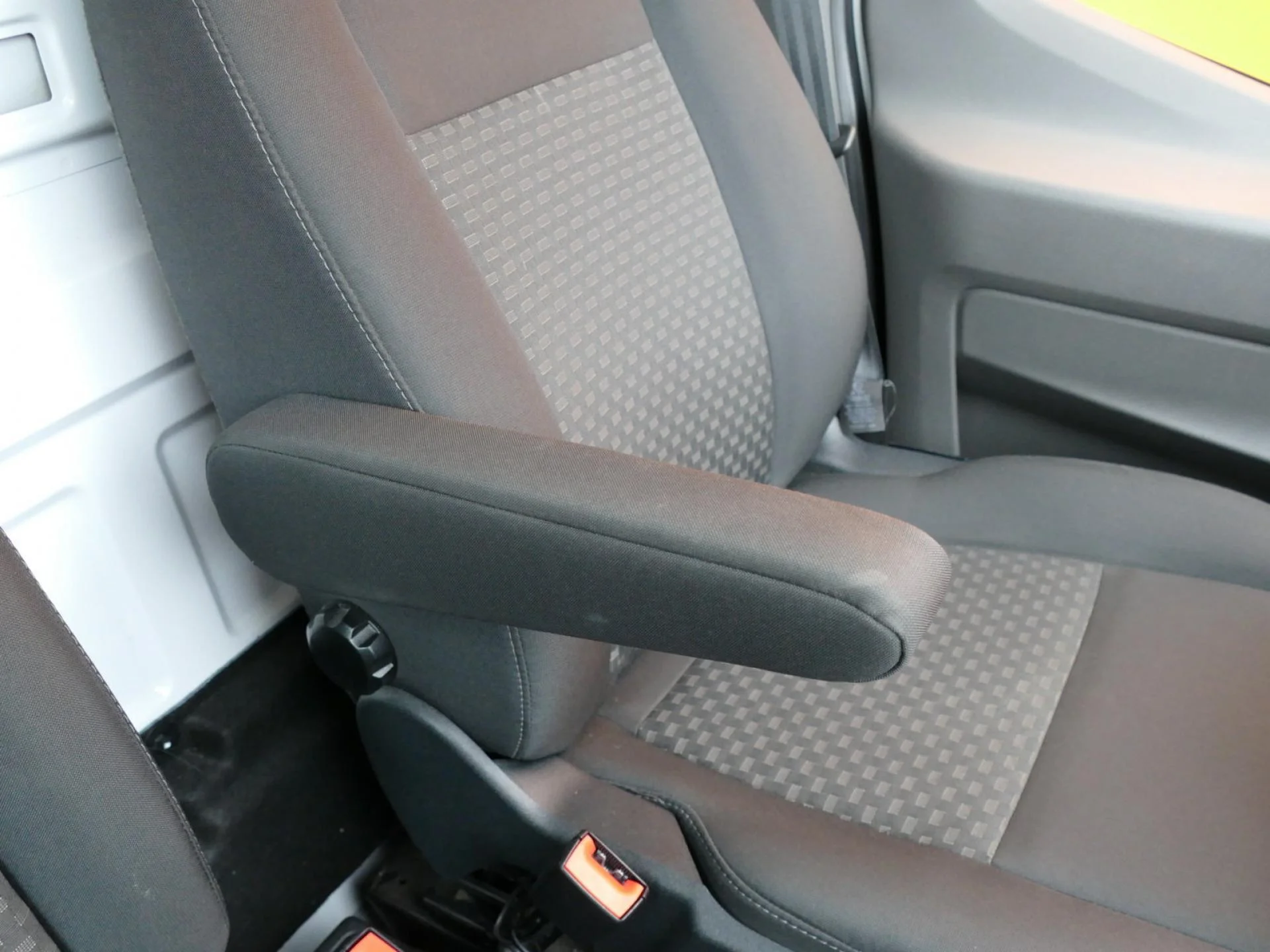 FORD TRANSIT - Miniature 7 sur 33 - Cliquer pour voir cette photo