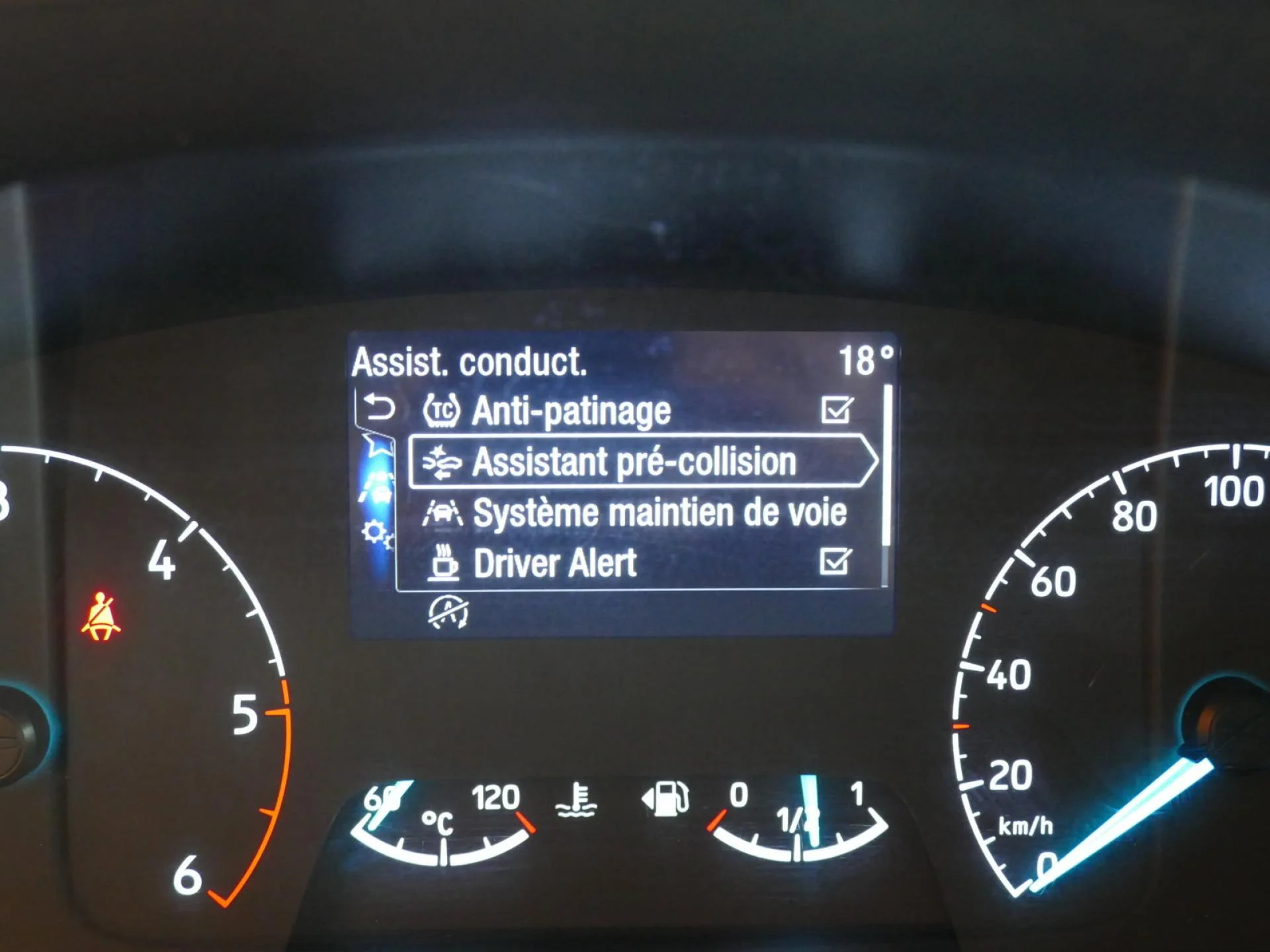 FORD TRANSIT - Miniature 13 sur 33 - Cliquer pour voir cette photo