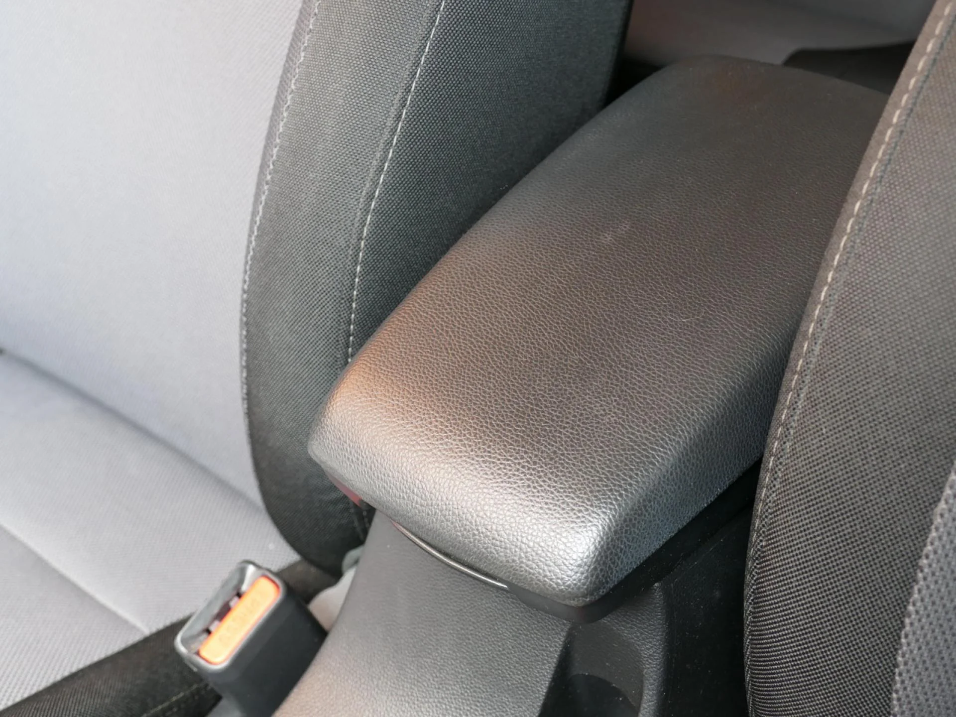 HYUNDAI i20 - Miniature 21 sur 32 - Cliquer pour voir cette photo