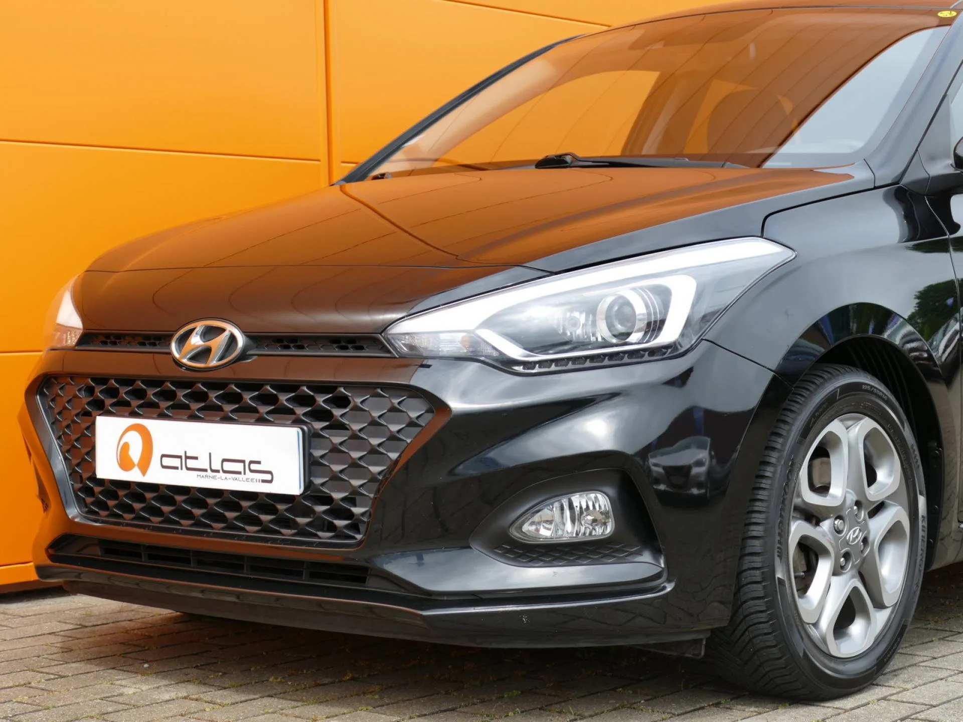 HYUNDAI i20 - Miniature 26 sur 32 - Cliquer pour voir cette photo
