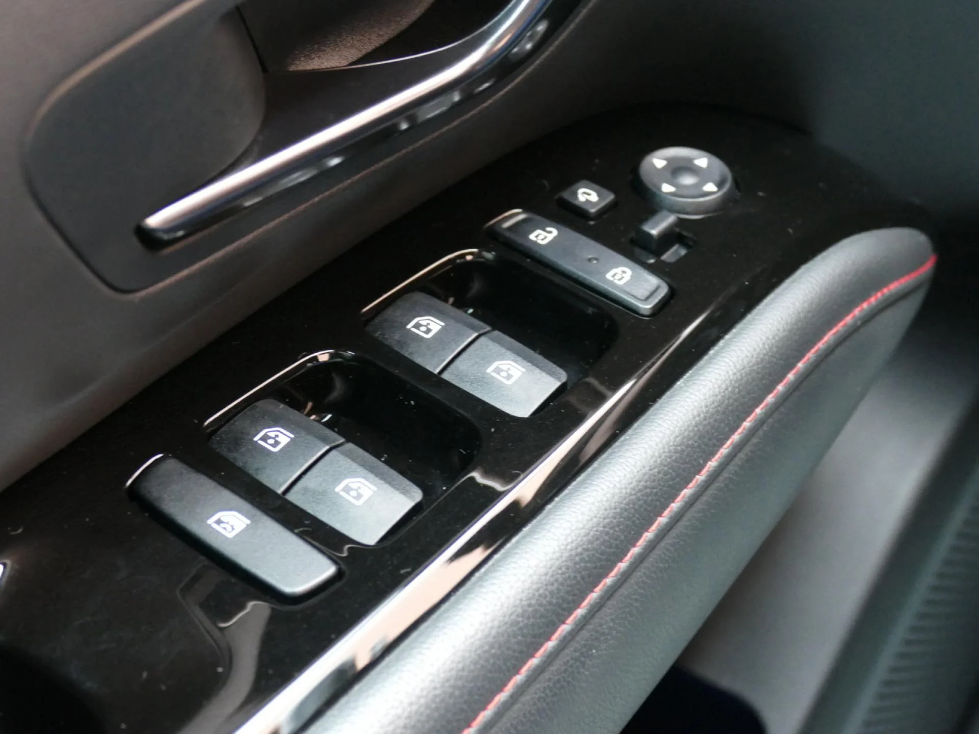 HYUNDAI TUCSON - Miniature 22 sur 32 - Cliquer pour voir cette photo