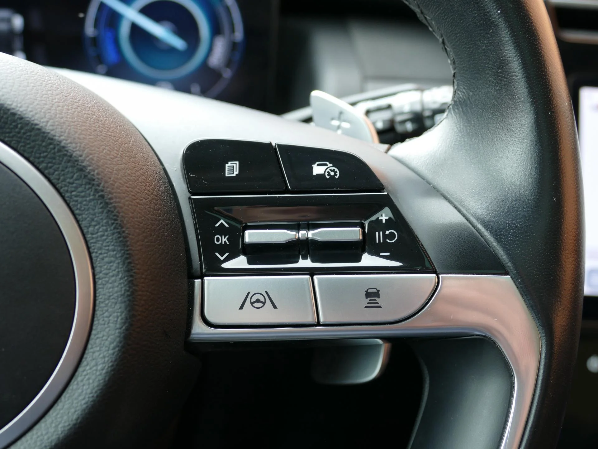 HYUNDAI TUCSON - Miniature 15 sur 31 - Cliquer pour voir cette photo