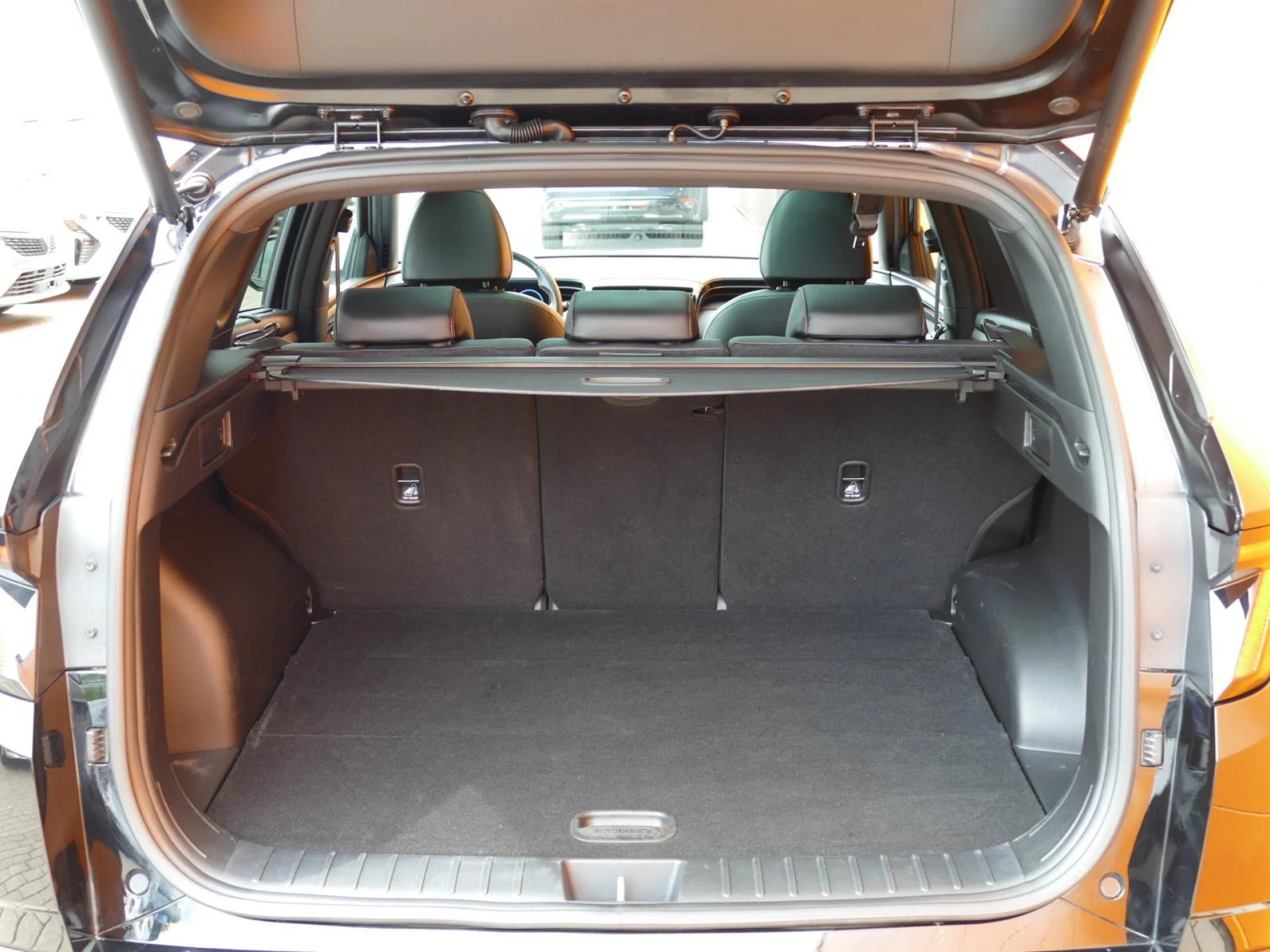 HYUNDAI TUCSON - Miniature 8 sur 38 - Cliquer pour voir cette photo