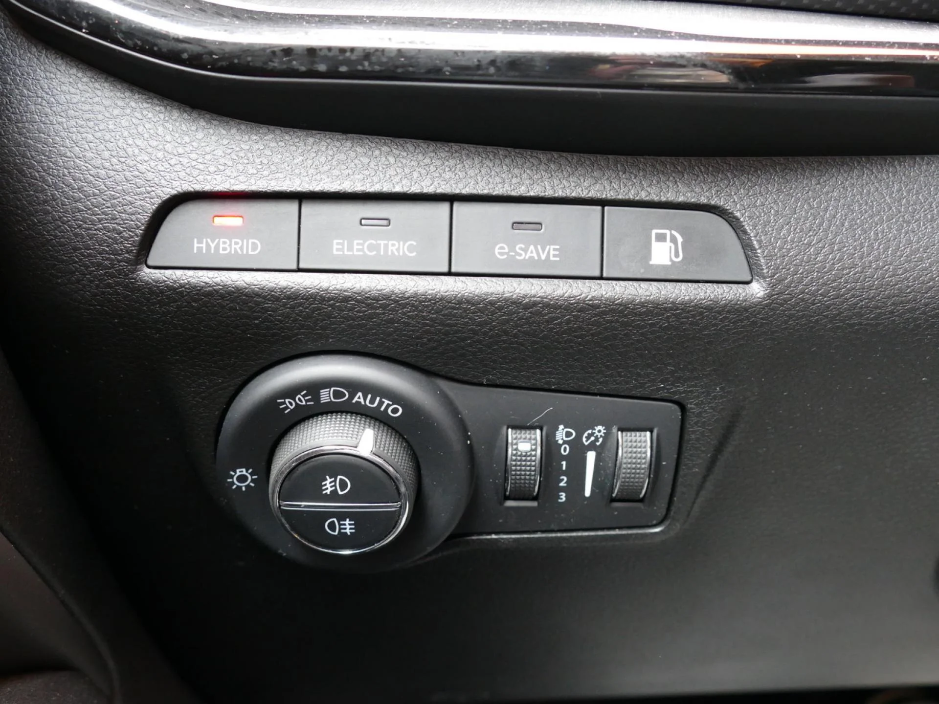 JEEP COMPASS - Miniature 21 sur 27 - Cliquer pour voir cette photo