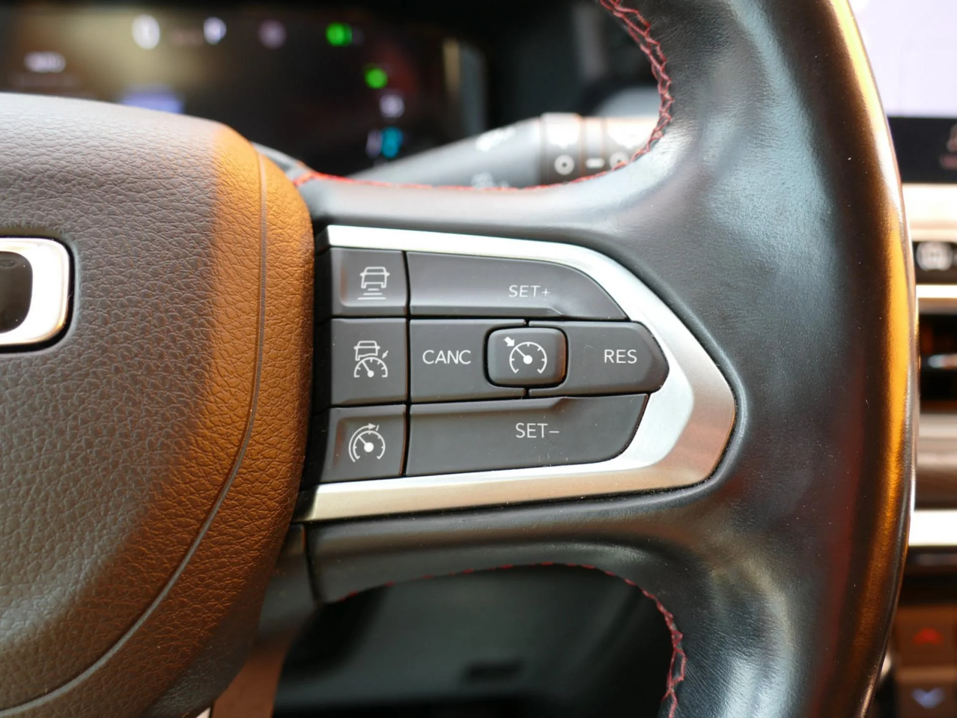 JEEP COMPASS - Miniature 17 sur 27 - Cliquer pour voir cette photo