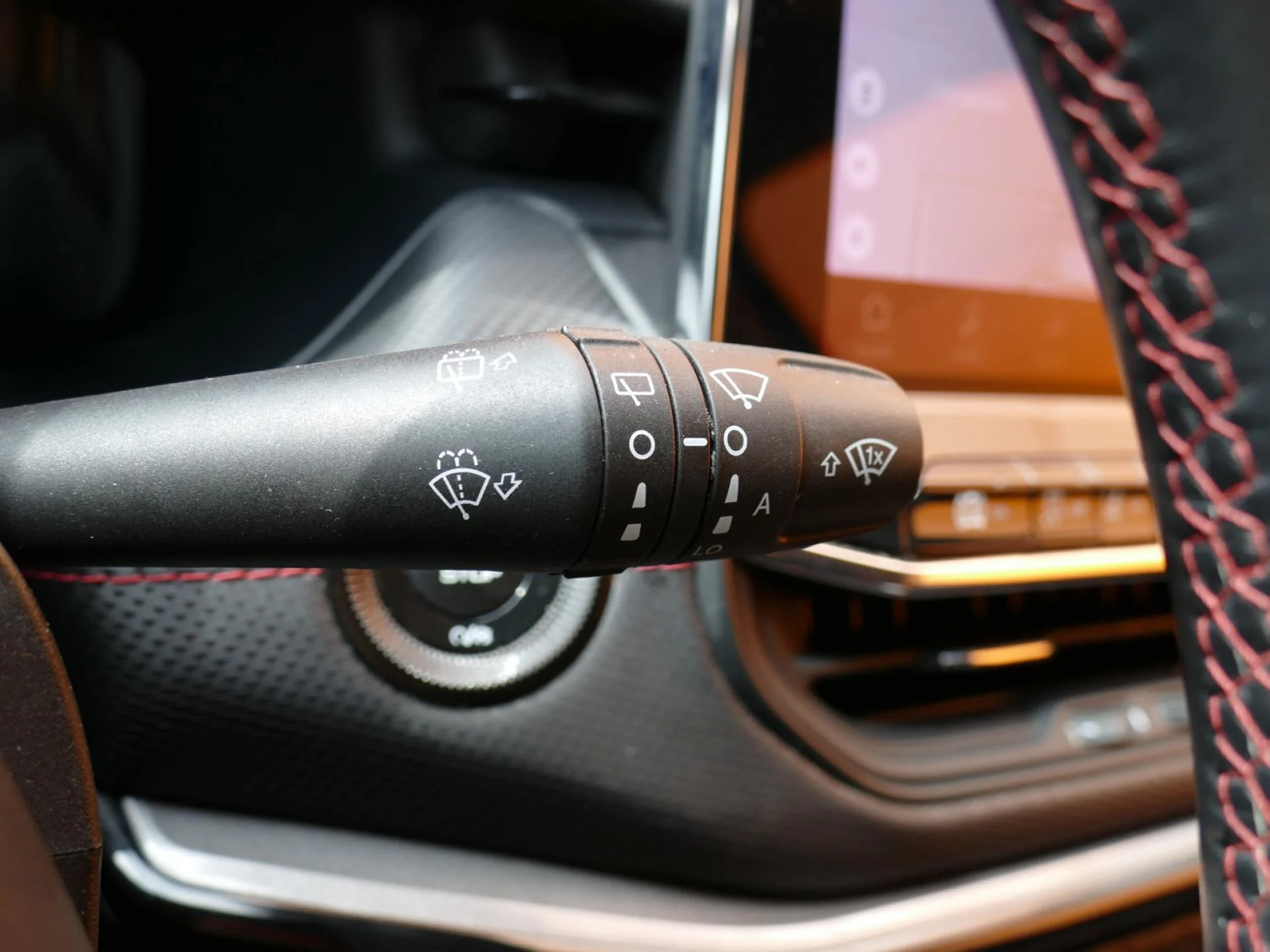 JEEP COMPASS - Miniature 26 sur 27 - Cliquer pour voir cette photo