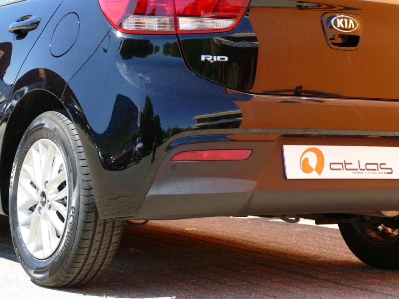 KIA RIO - Miniature 18 sur 20 - Cliquer pour voir cette photo