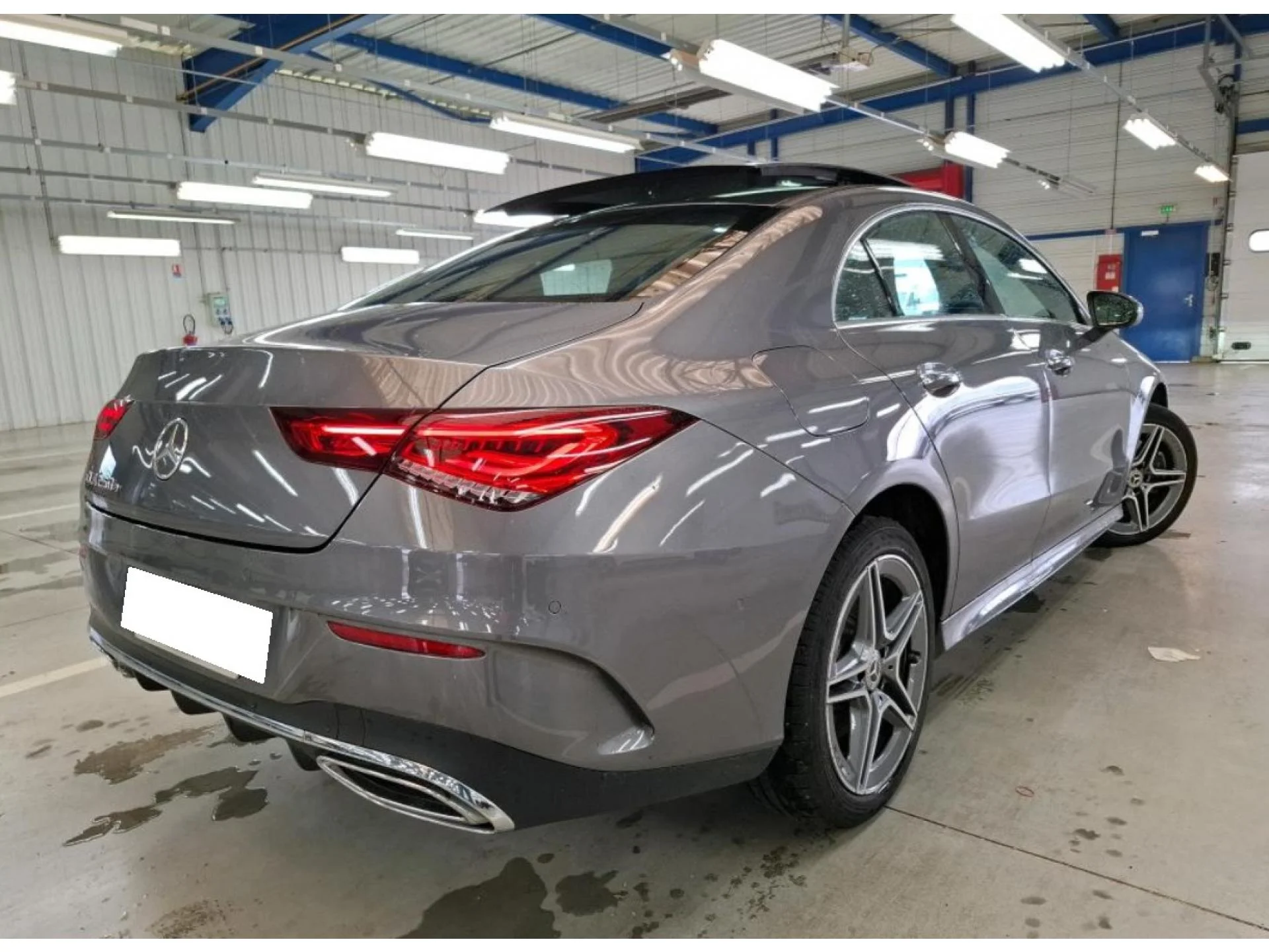 MERCEDES CLA - Miniature 2 sur 5 - Cliquer pour voir cette photo