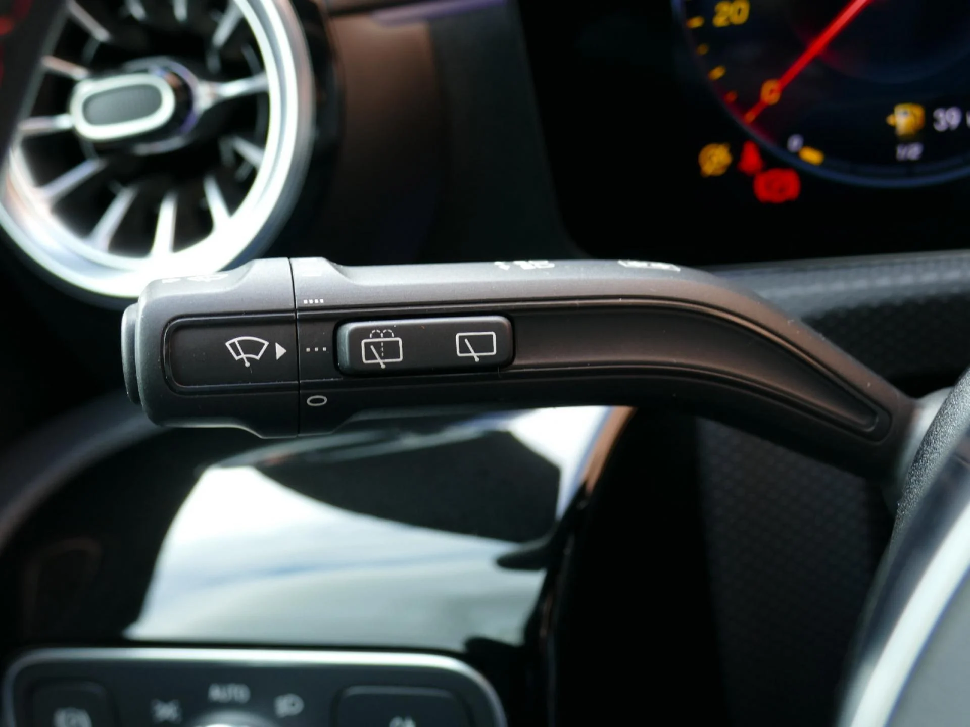 MERCEDES CLASSE A - Miniature 21 sur 27 - Cliquer pour voir cette photo