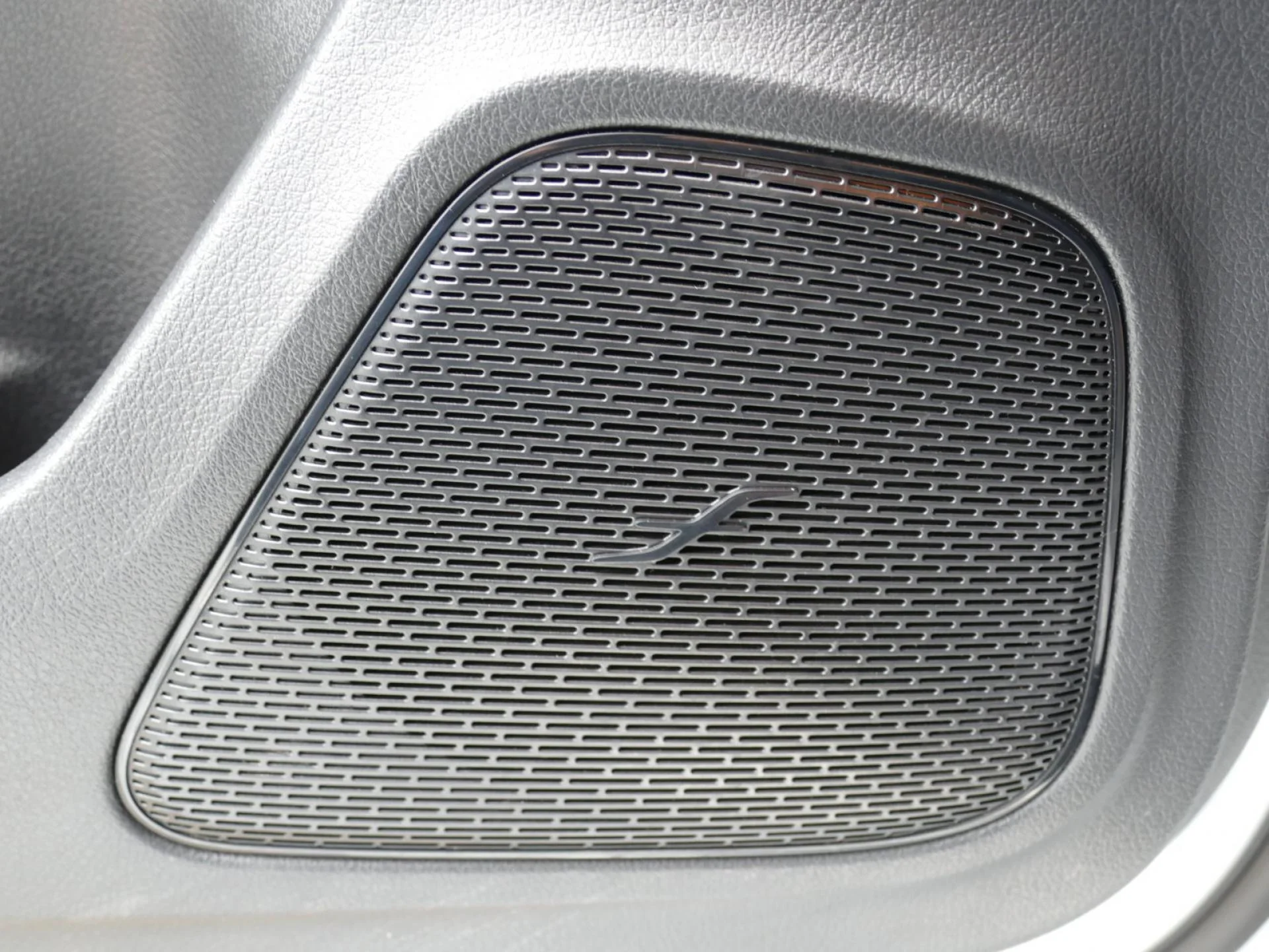 MERCEDES CLASSE A - Miniature 19 sur 34 - Cliquer pour voir cette photo