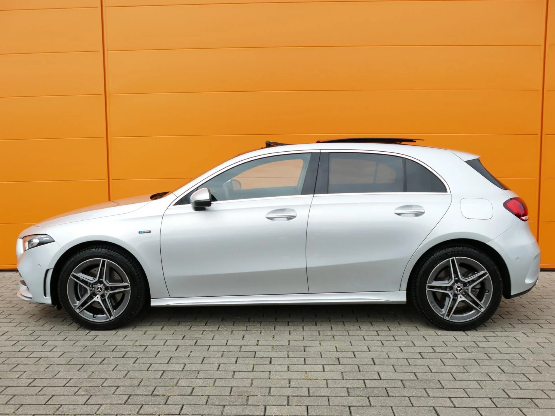 MERCEDES CLASSE A - Miniature 33 sur 34 - Cliquer pour voir cette photo