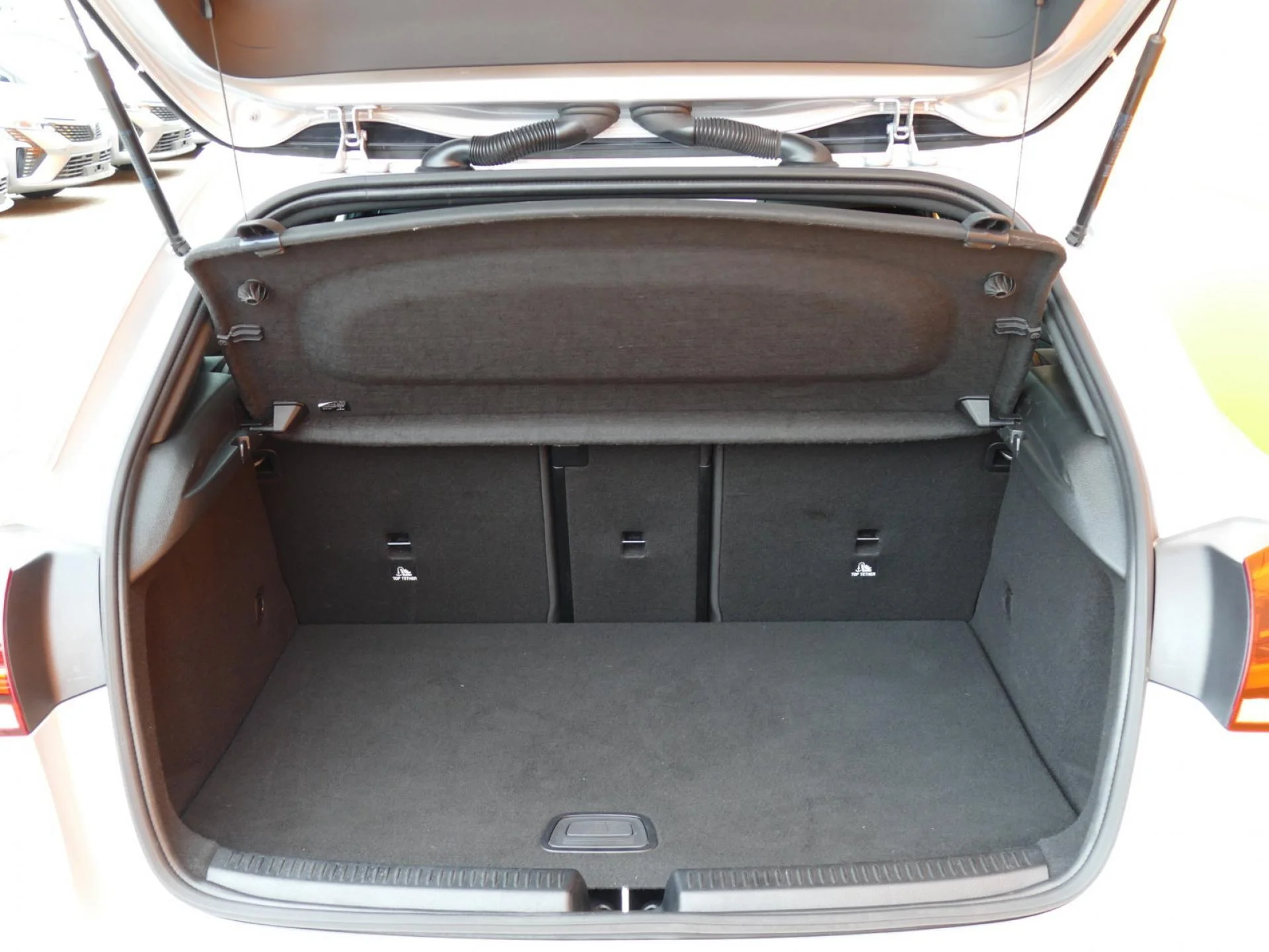 MERCEDES CLASSE A - Miniature 8 sur 34 - Cliquer pour voir cette photo