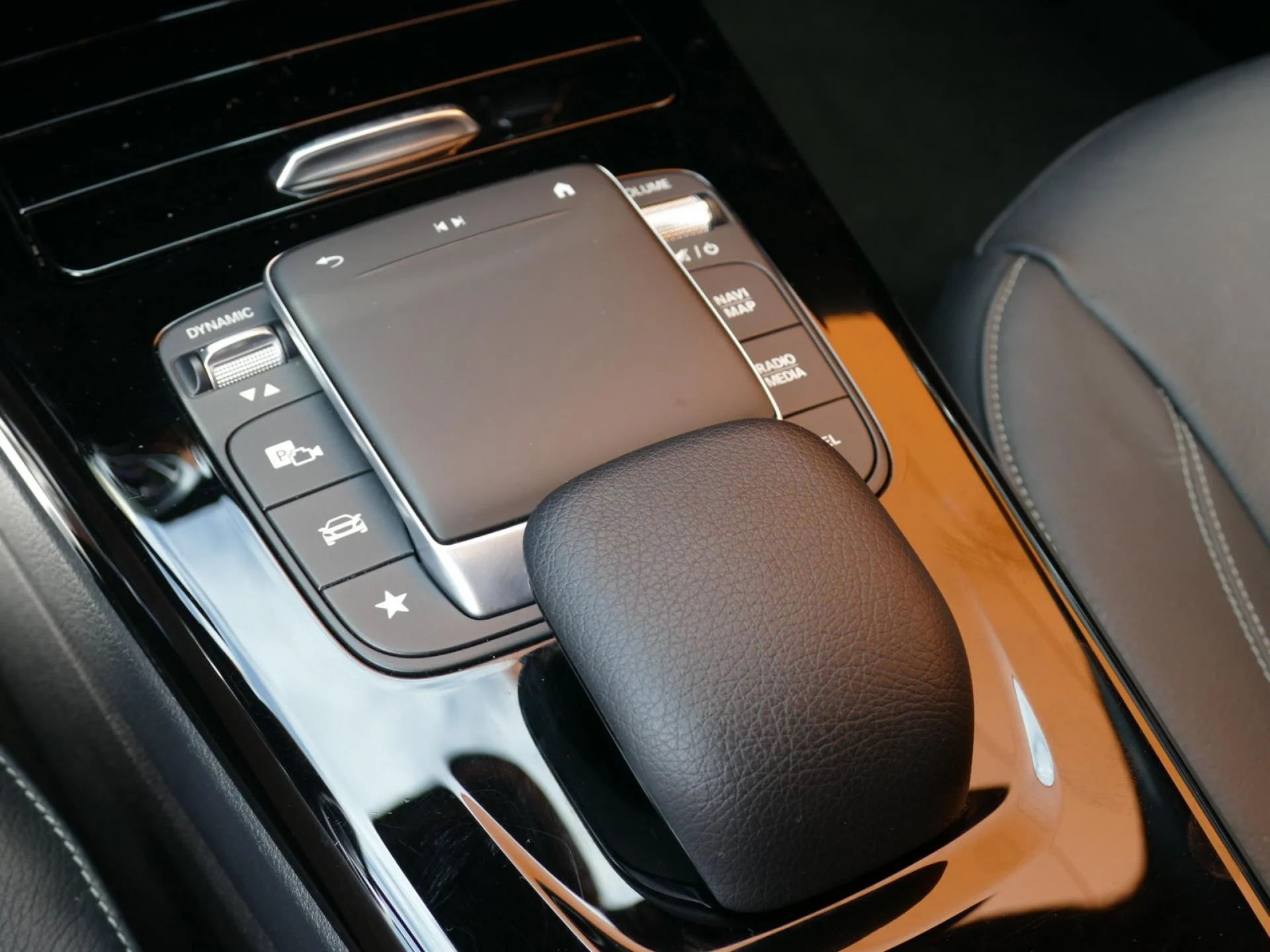 MERCEDES CLASSE A - Miniature 20 sur 32 - Cliquer pour voir cette photo